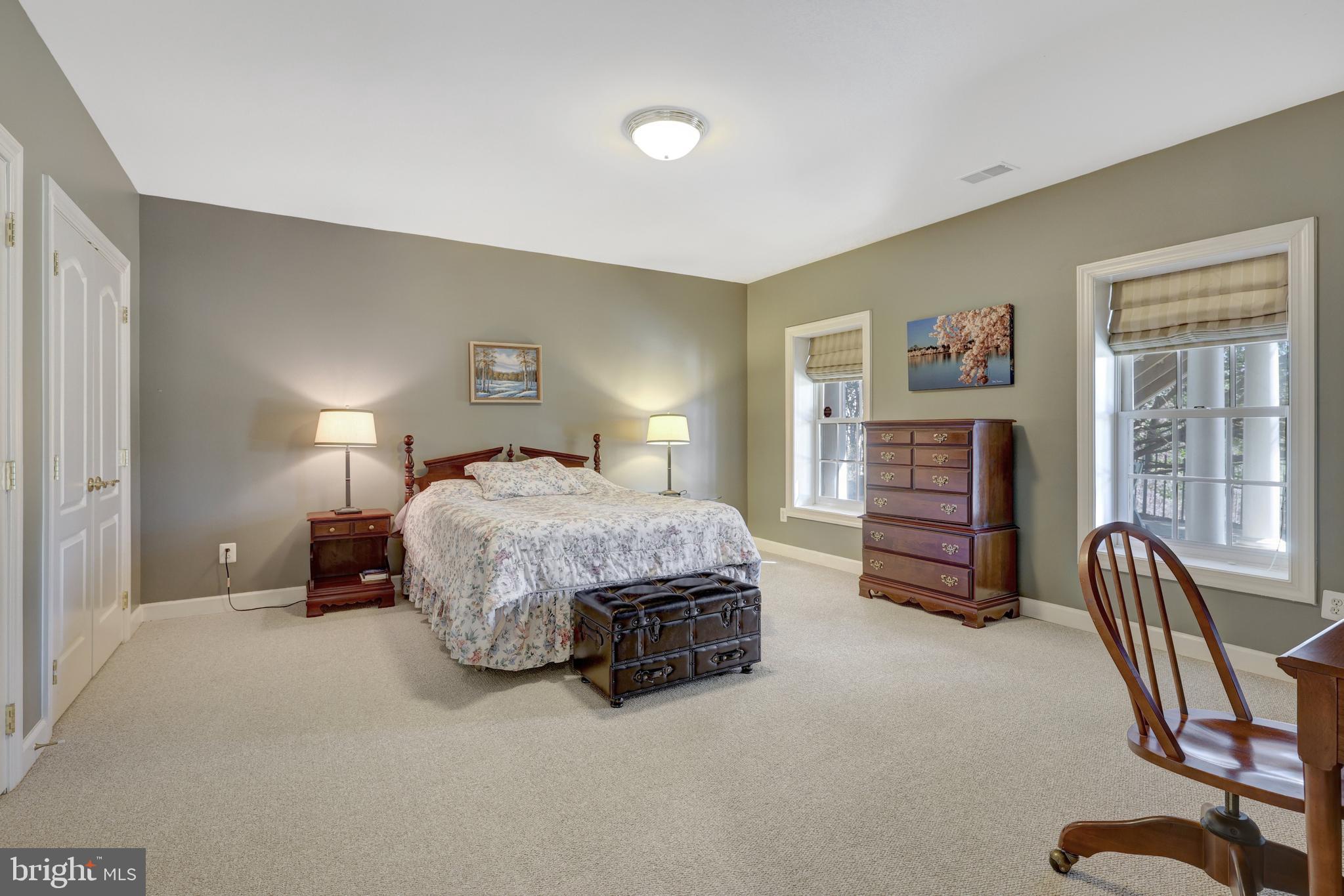 TIMBERLAKE ESTATES - Residential