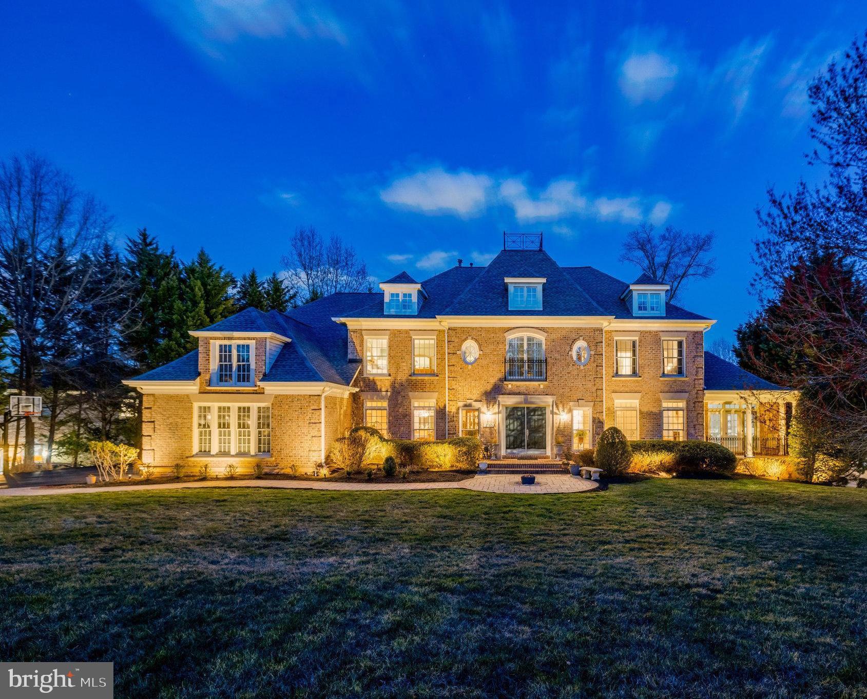 TIMBERLAKE ESTATES - Residential