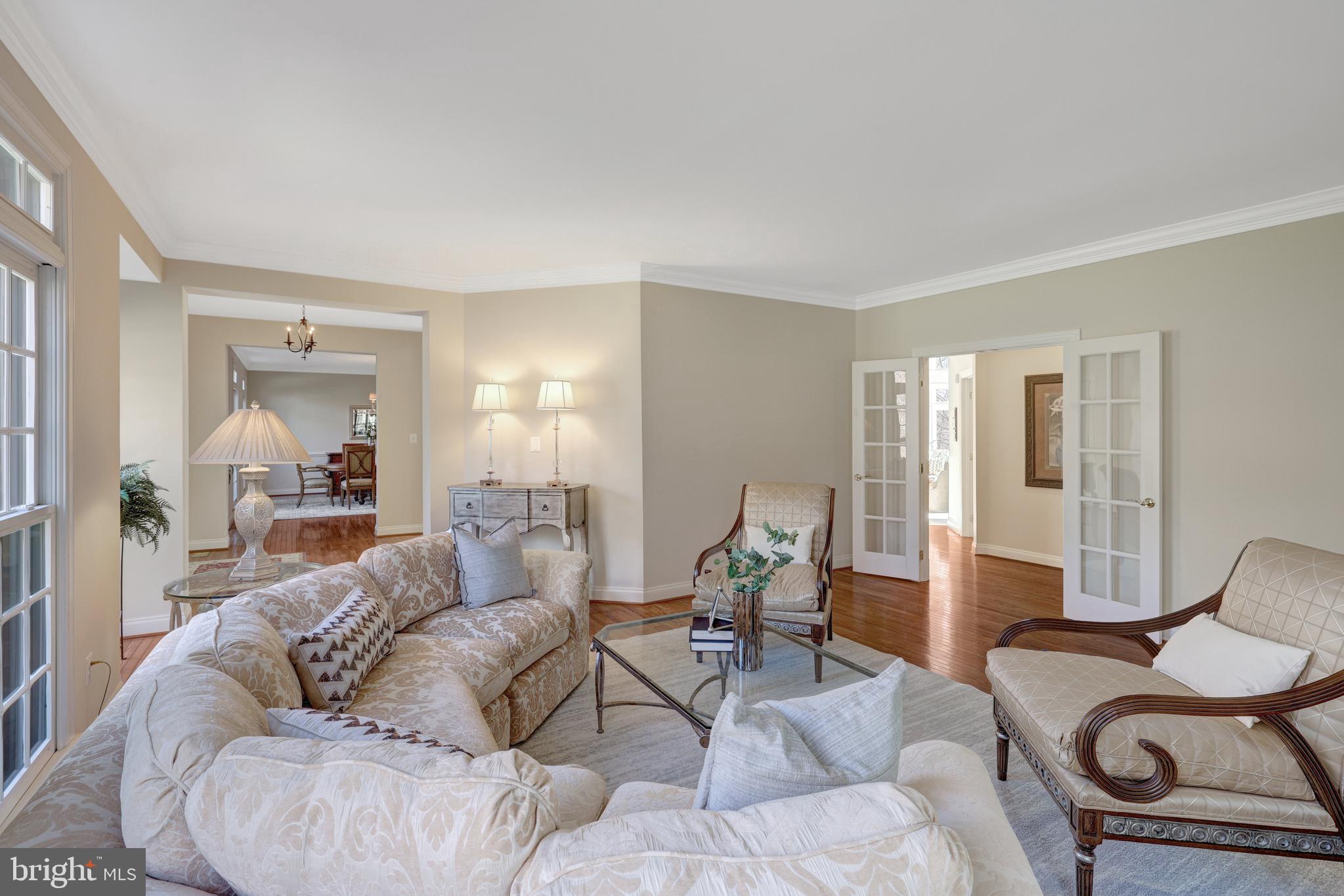 TIMBERLAKE ESTATES - Residential