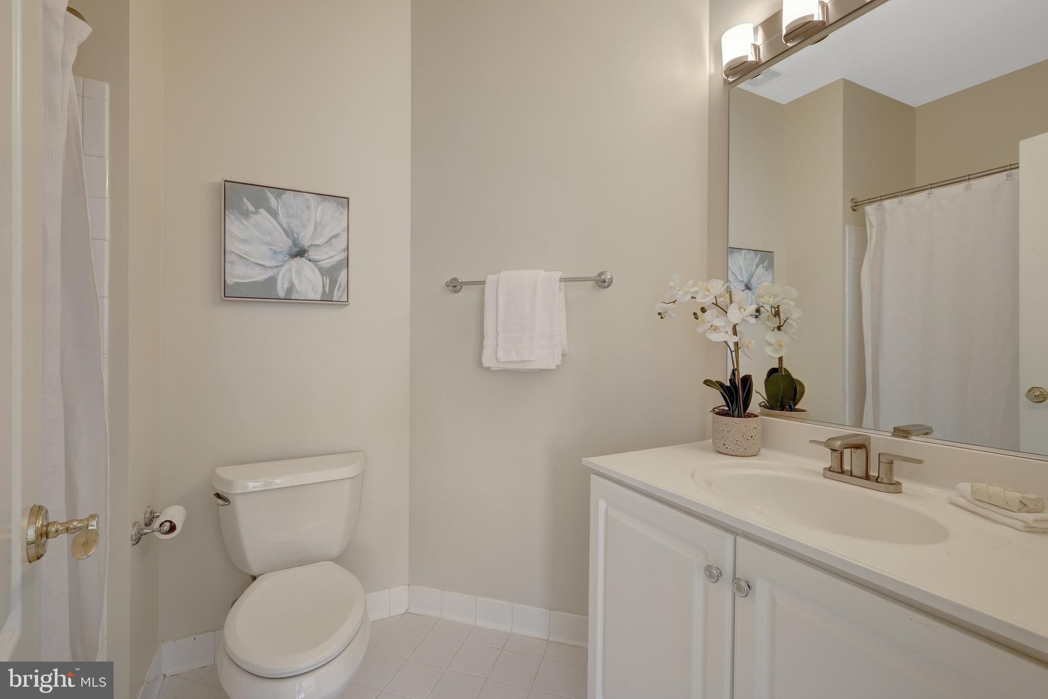 TIMBERLAKE ESTATES - Residential