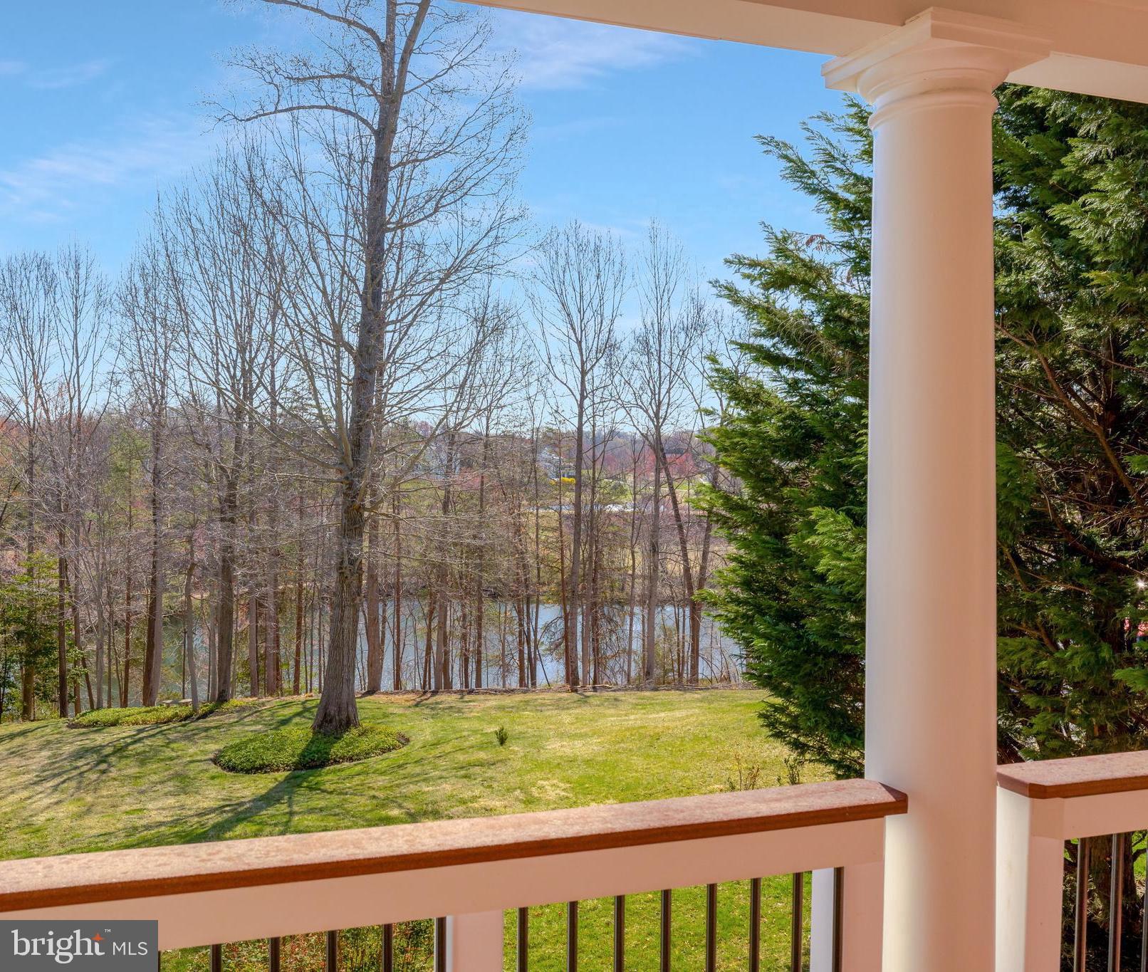 TIMBERLAKE ESTATES - Residential