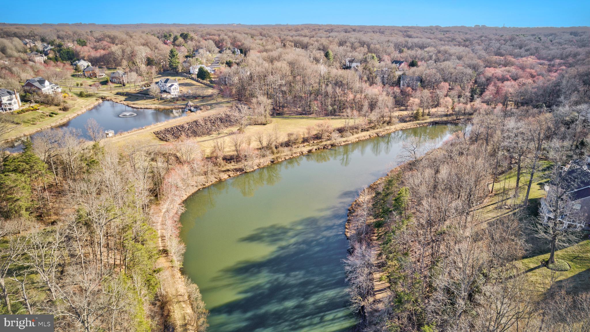 TIMBERLAKE ESTATES - Residential