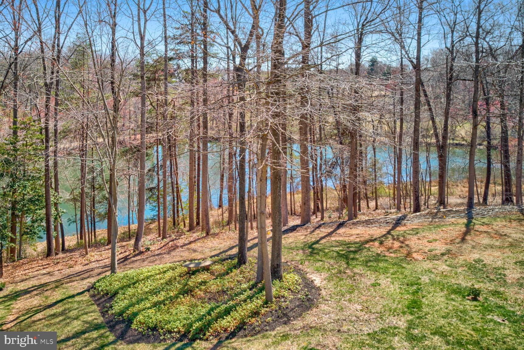 TIMBERLAKE ESTATES - Residential