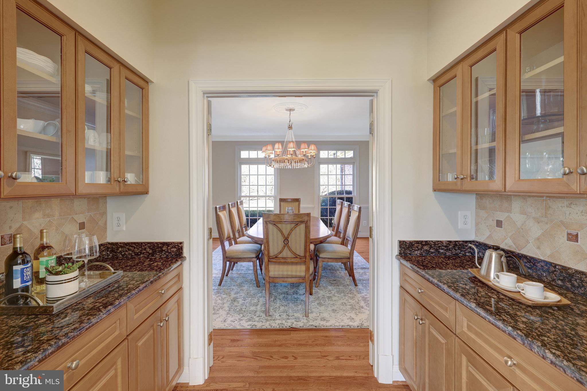 TIMBERLAKE ESTATES - Residential