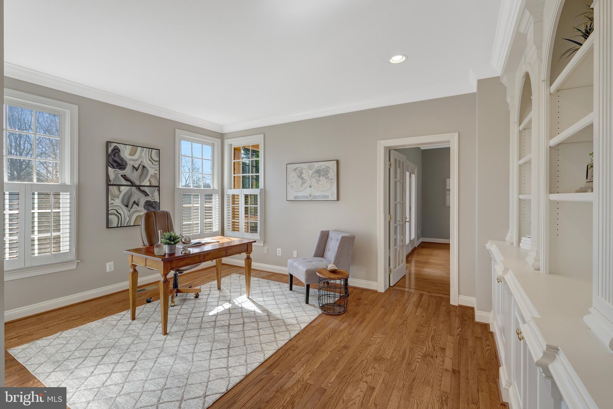 TIMBERLAKE ESTATES - Residential