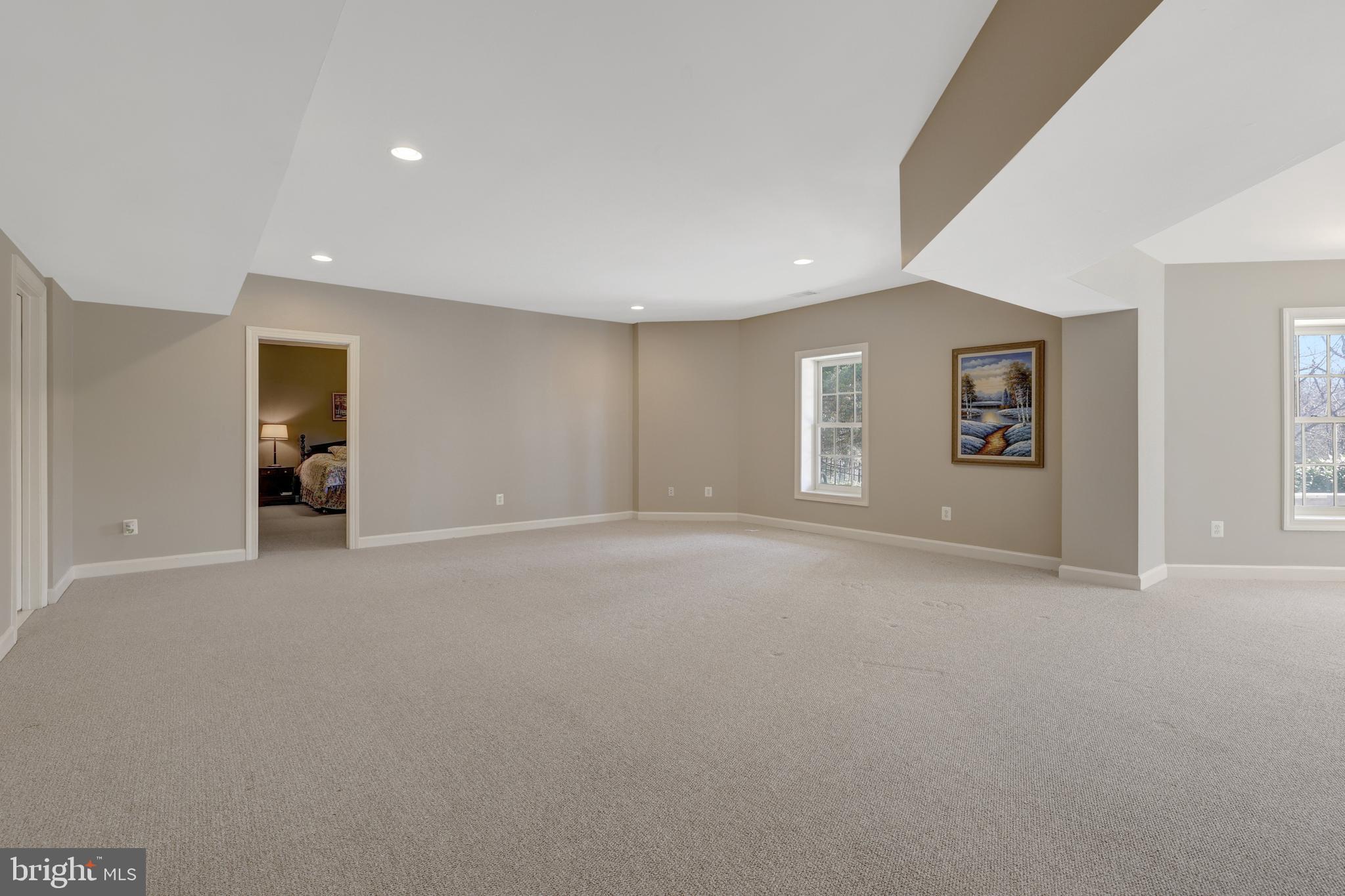 TIMBERLAKE ESTATES - Residential