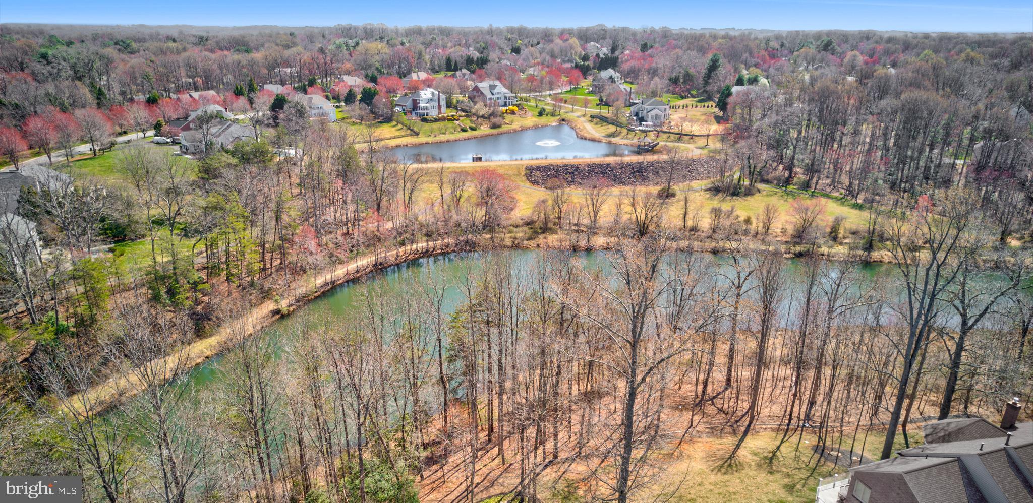 TIMBERLAKE ESTATES - Residential