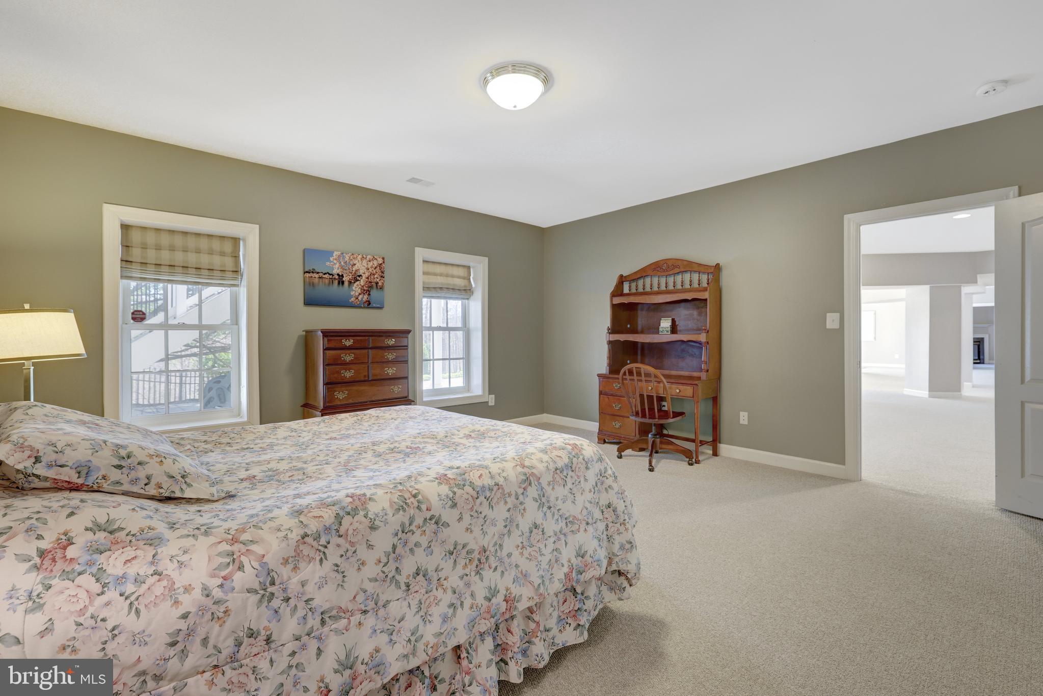 TIMBERLAKE ESTATES - Residential