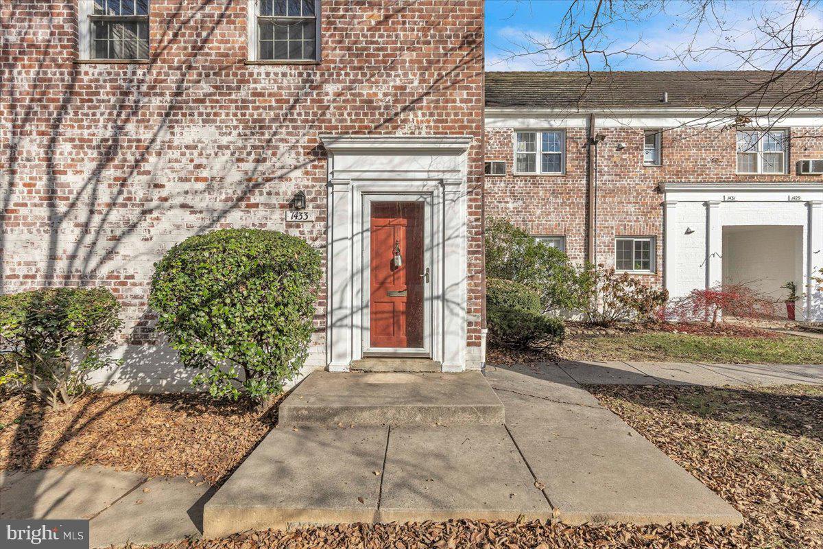 PARKFAIRFAX - Residential