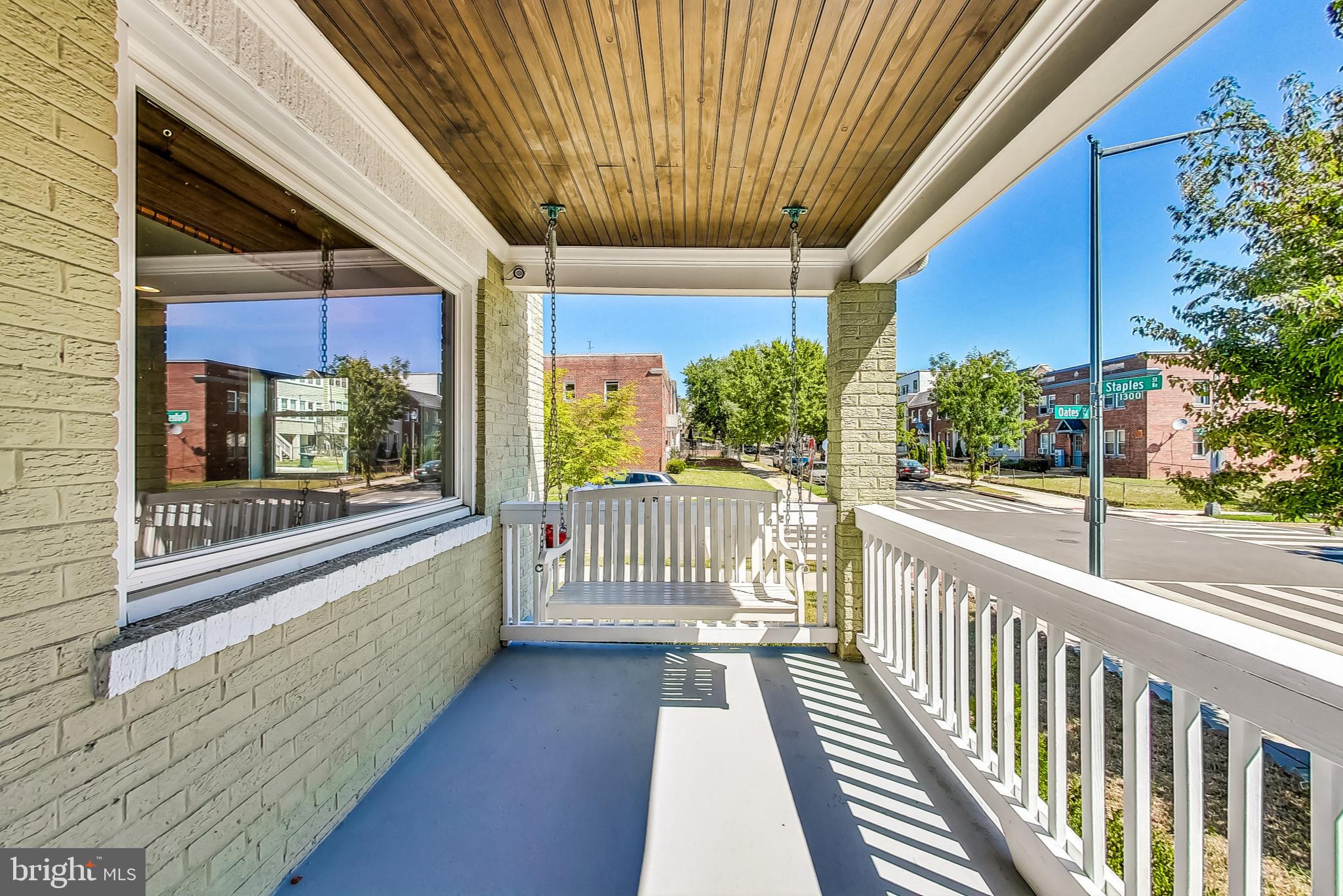 1330 STAPLES STREET NE