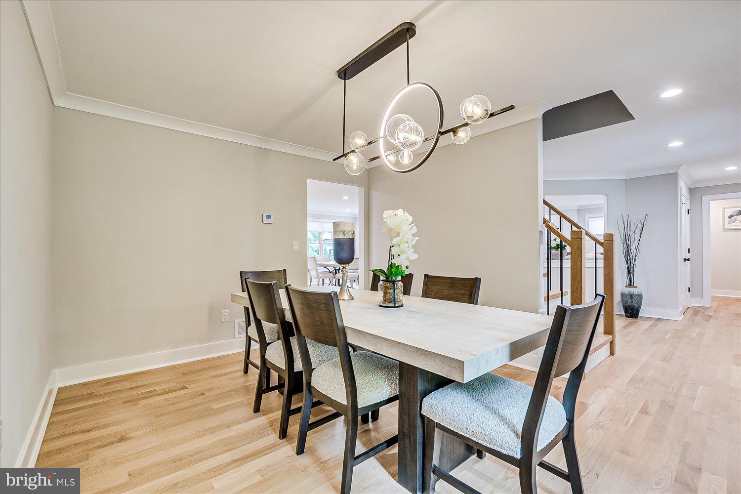 RIVERSIDE - Residential