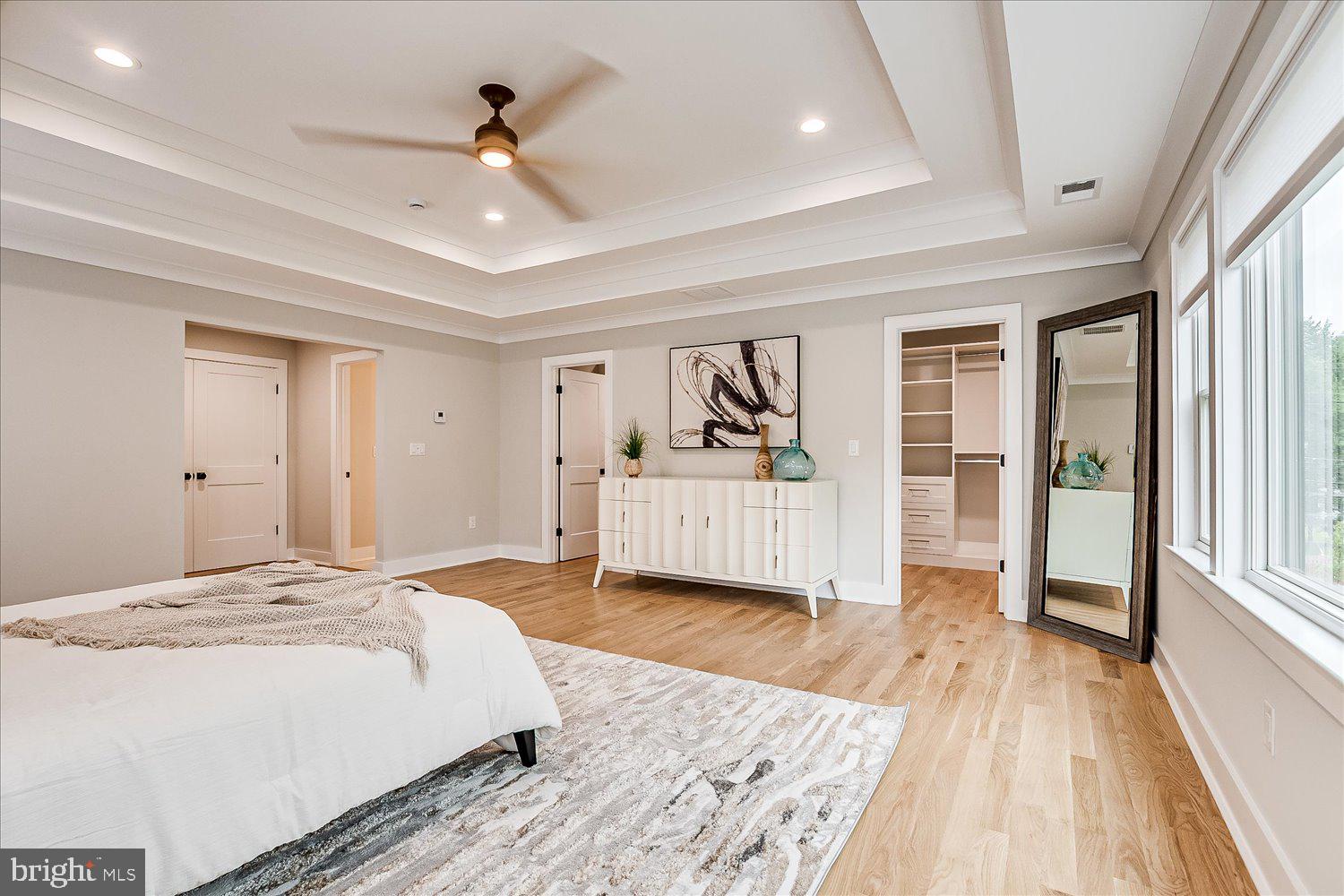 RIVERSIDE - Residential