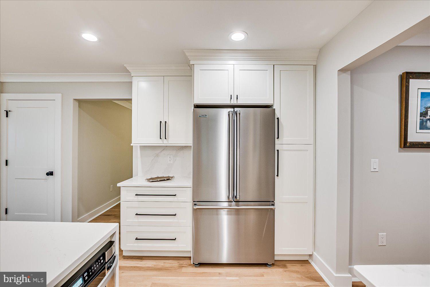 RIVERSIDE - Residential