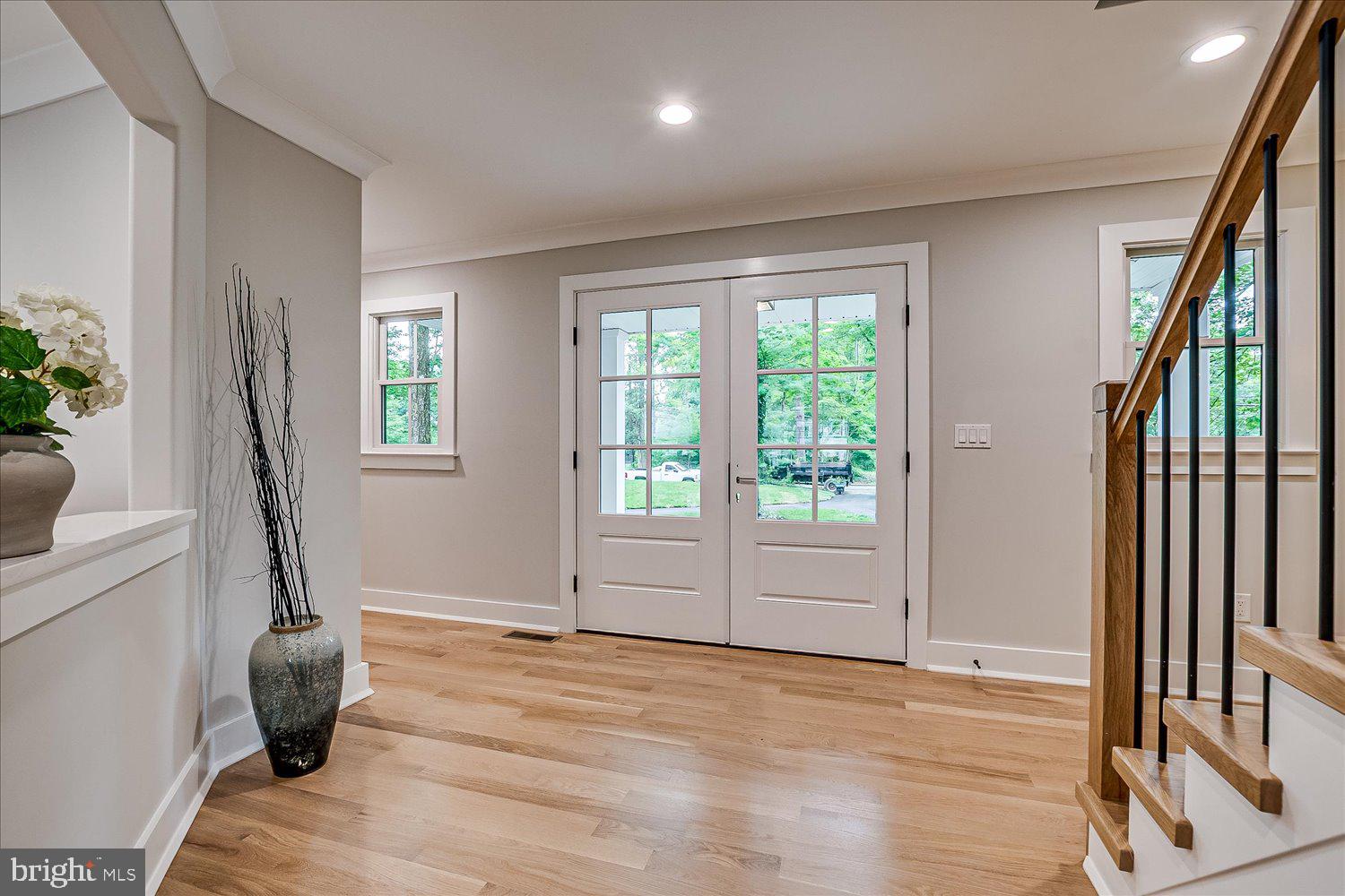 RIVERSIDE - Residential