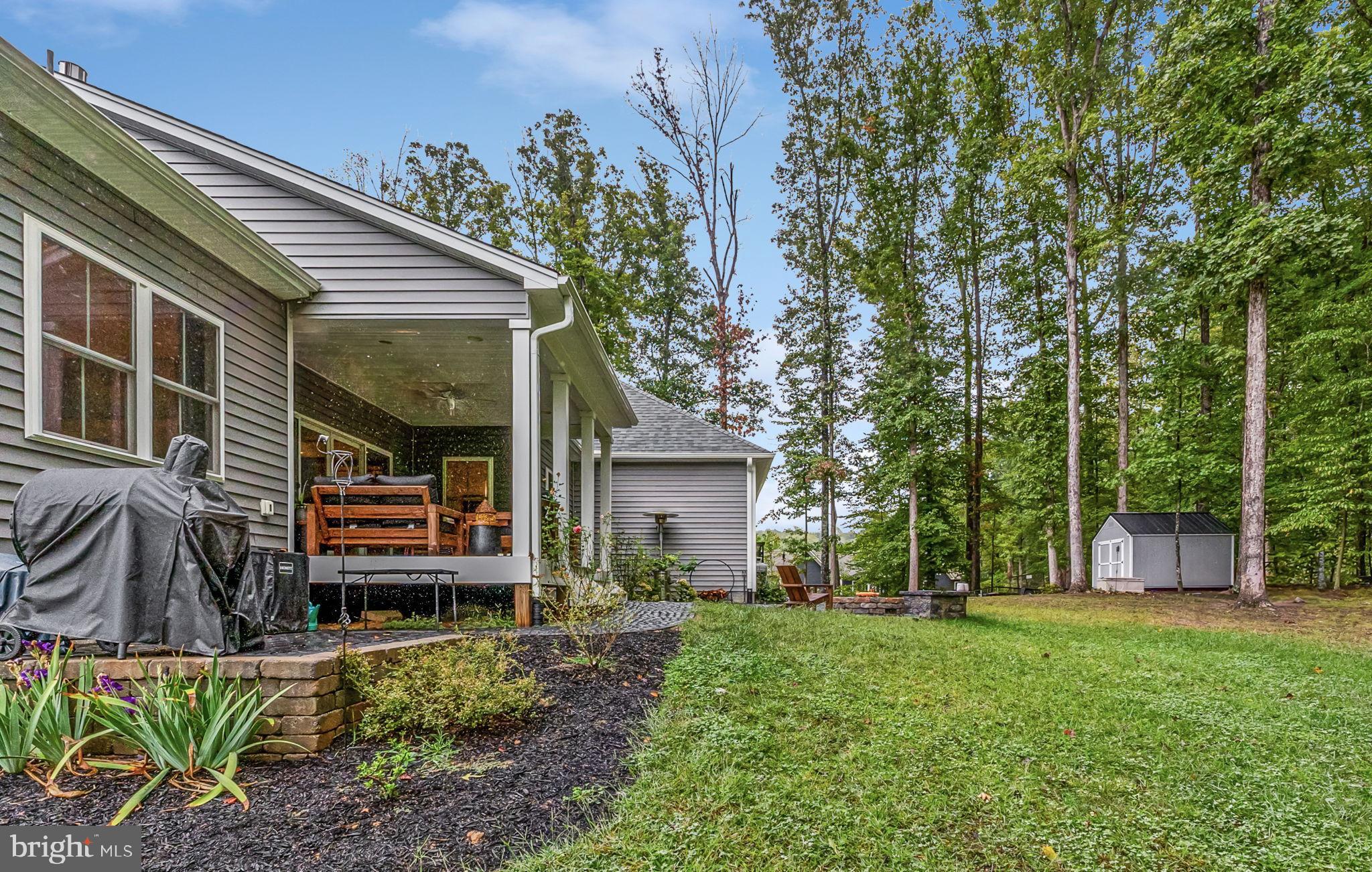 MILL RUN - Residential