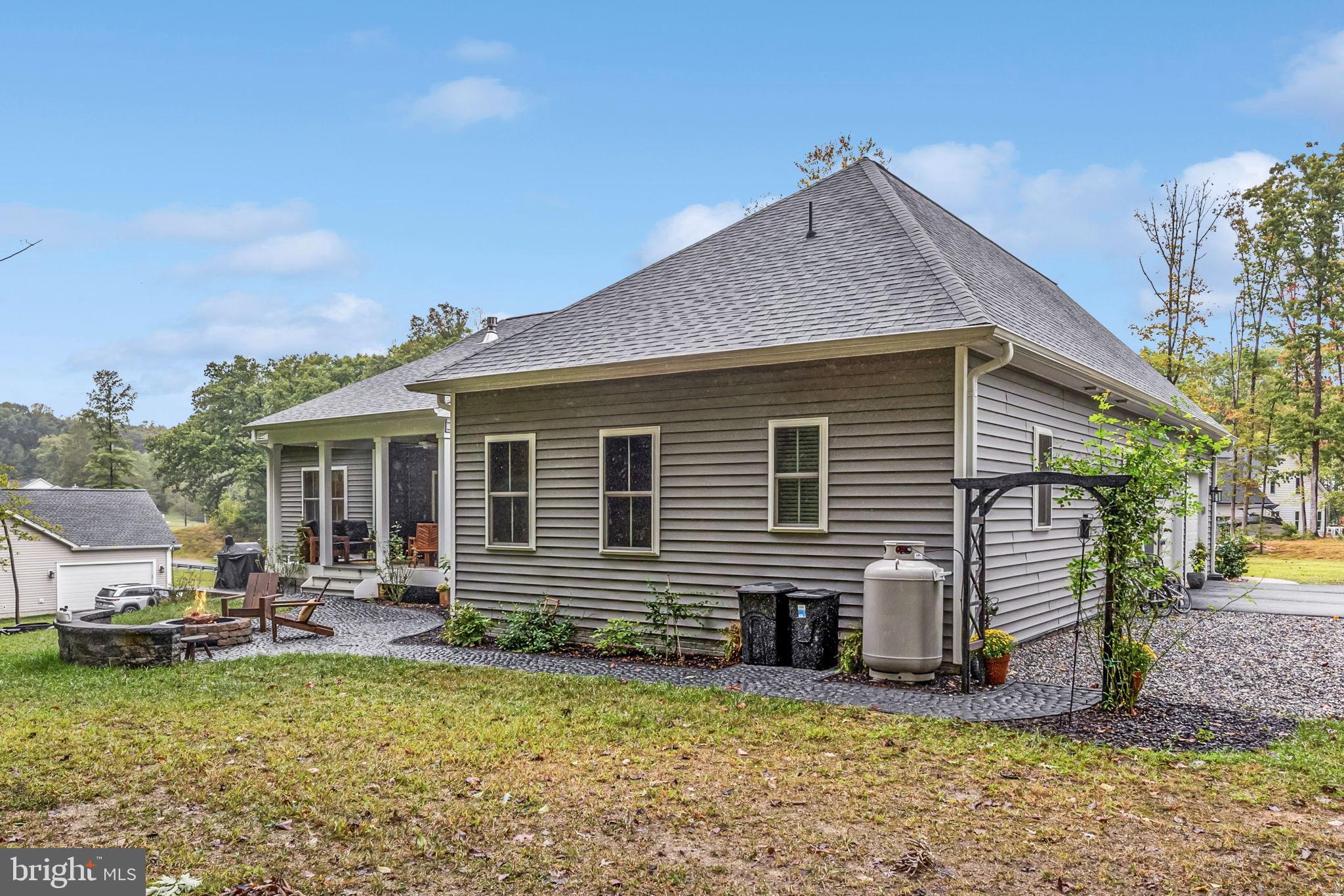 MILL RUN - Residential