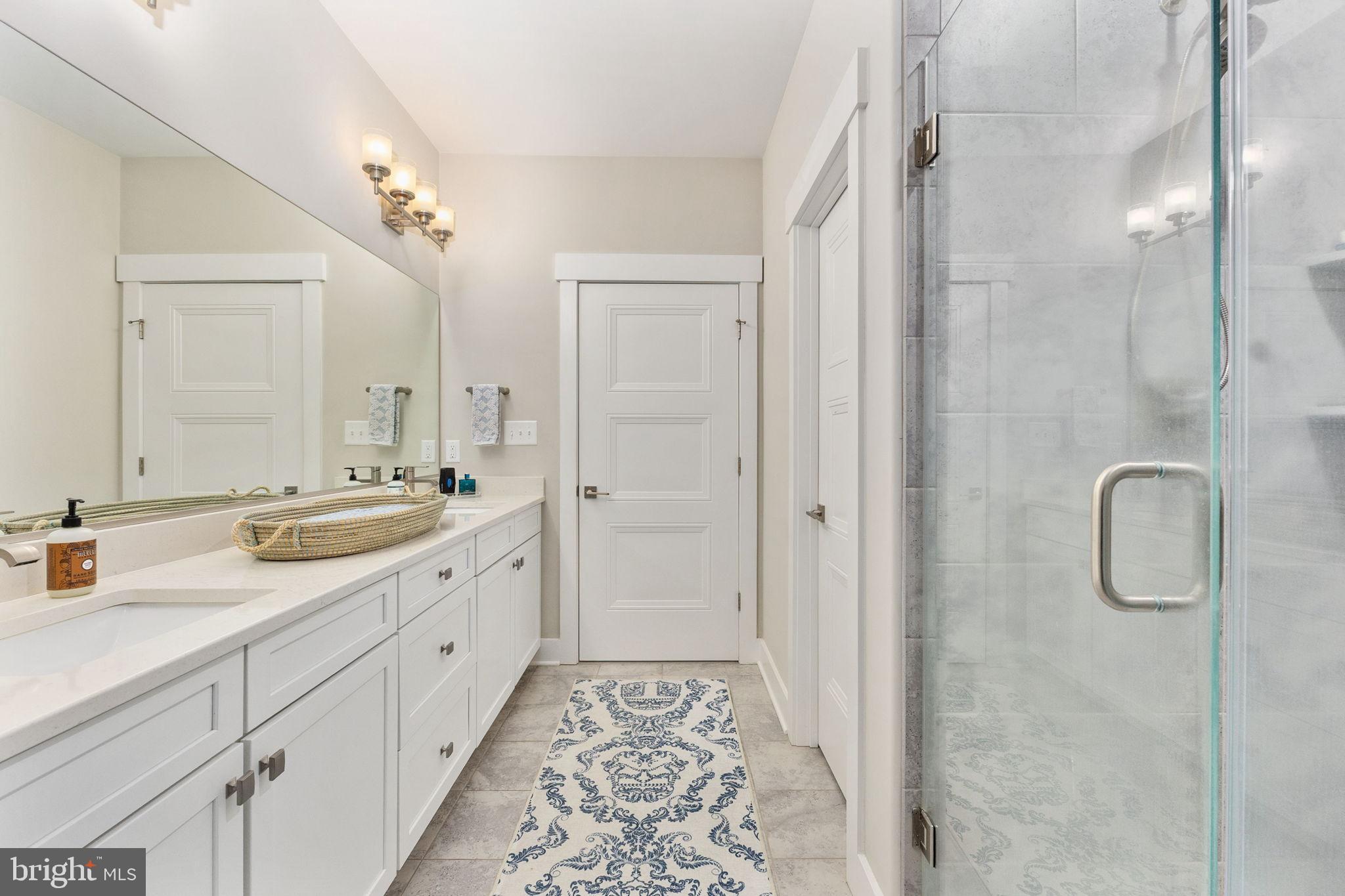 MILL RUN - Residential