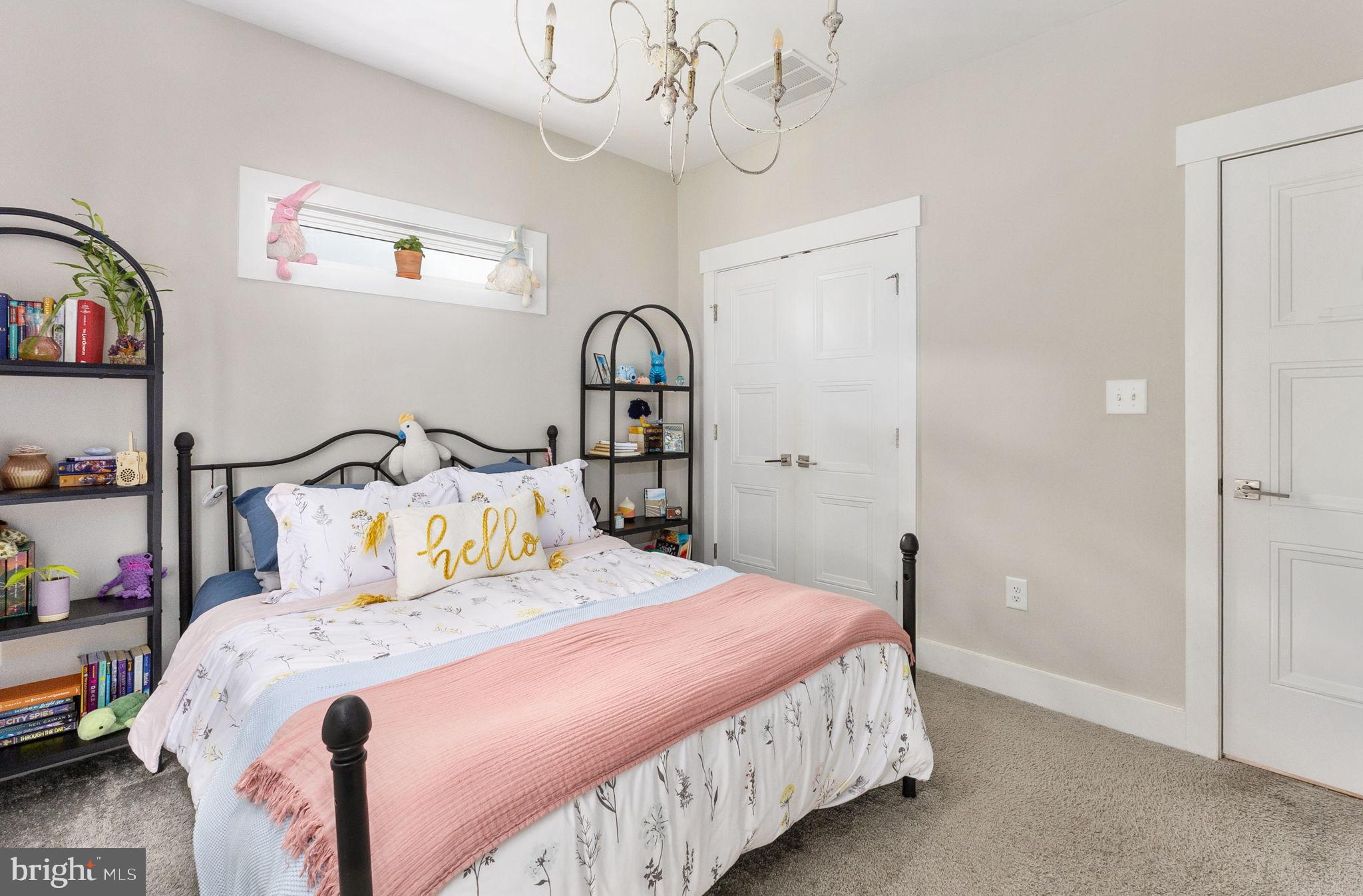 MILL RUN - Residential