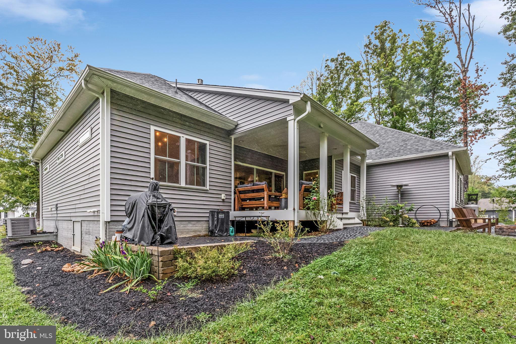 MILL RUN - Residential