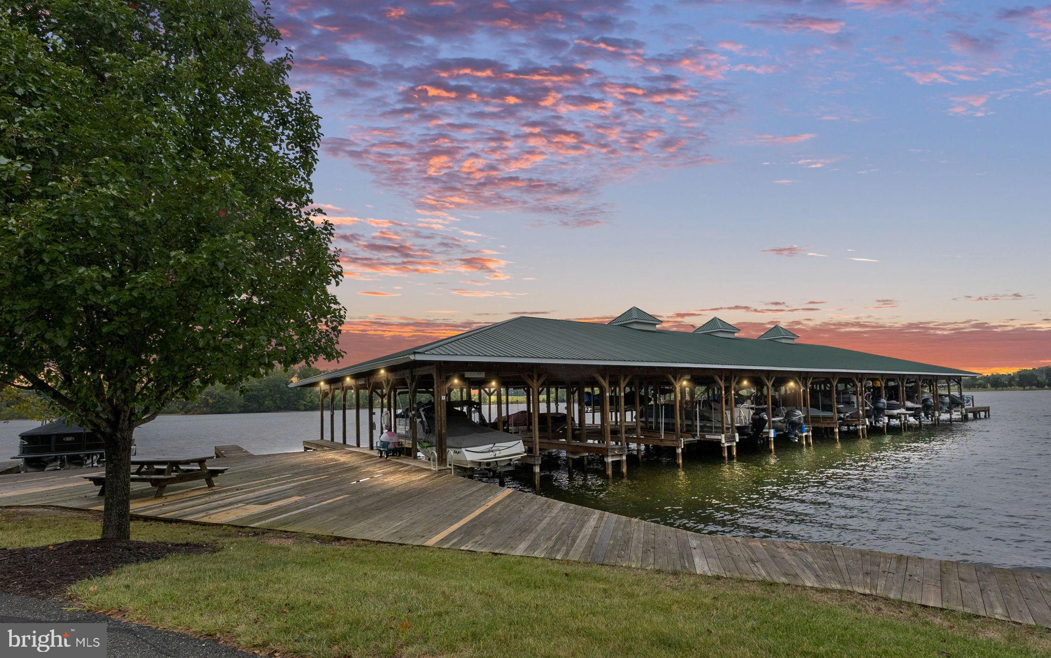 MILL RUN - Residential