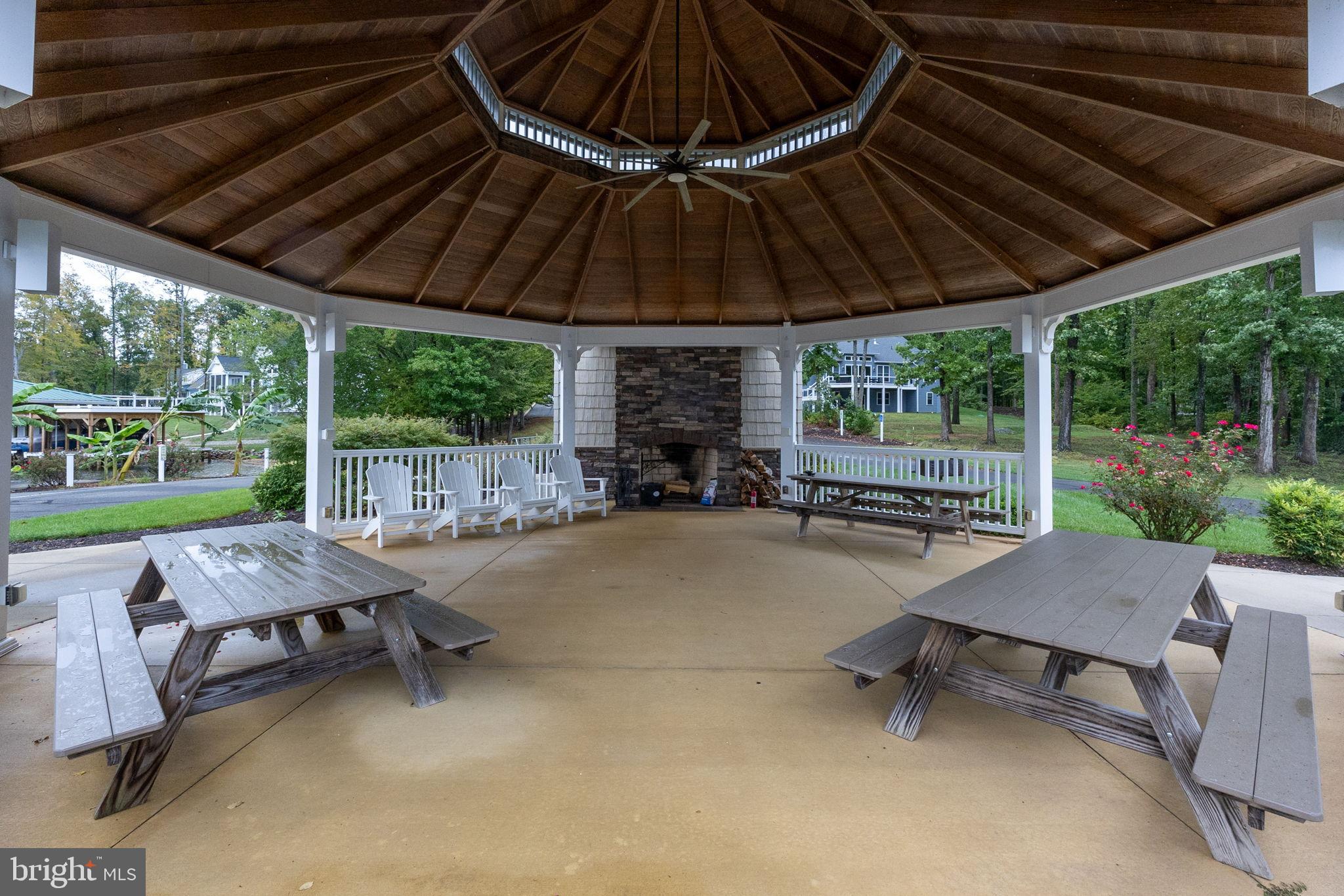 MILL RUN - Residential