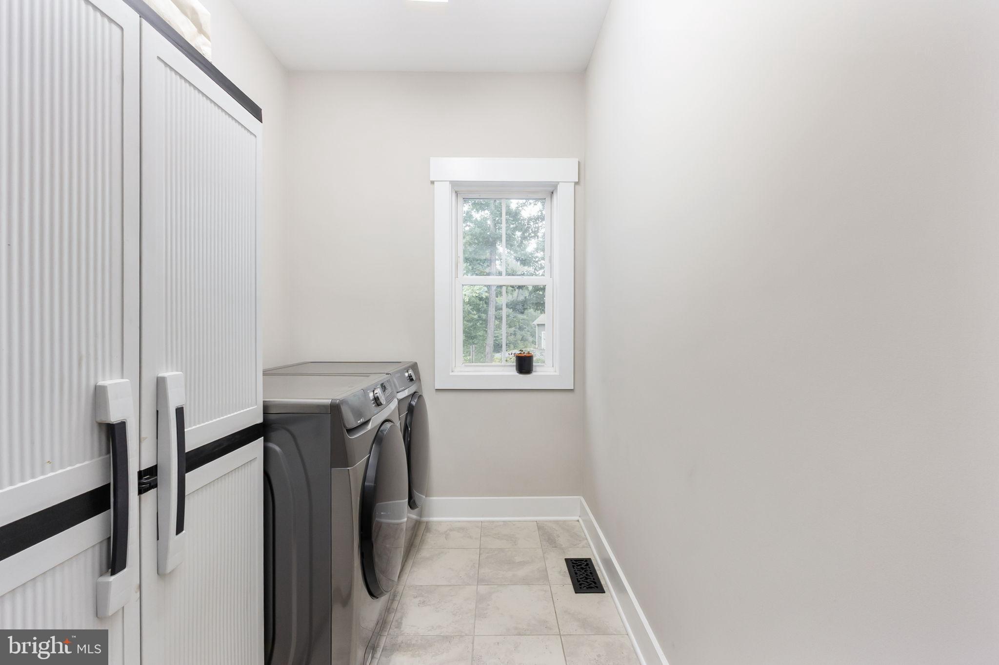 MILL RUN - Residential