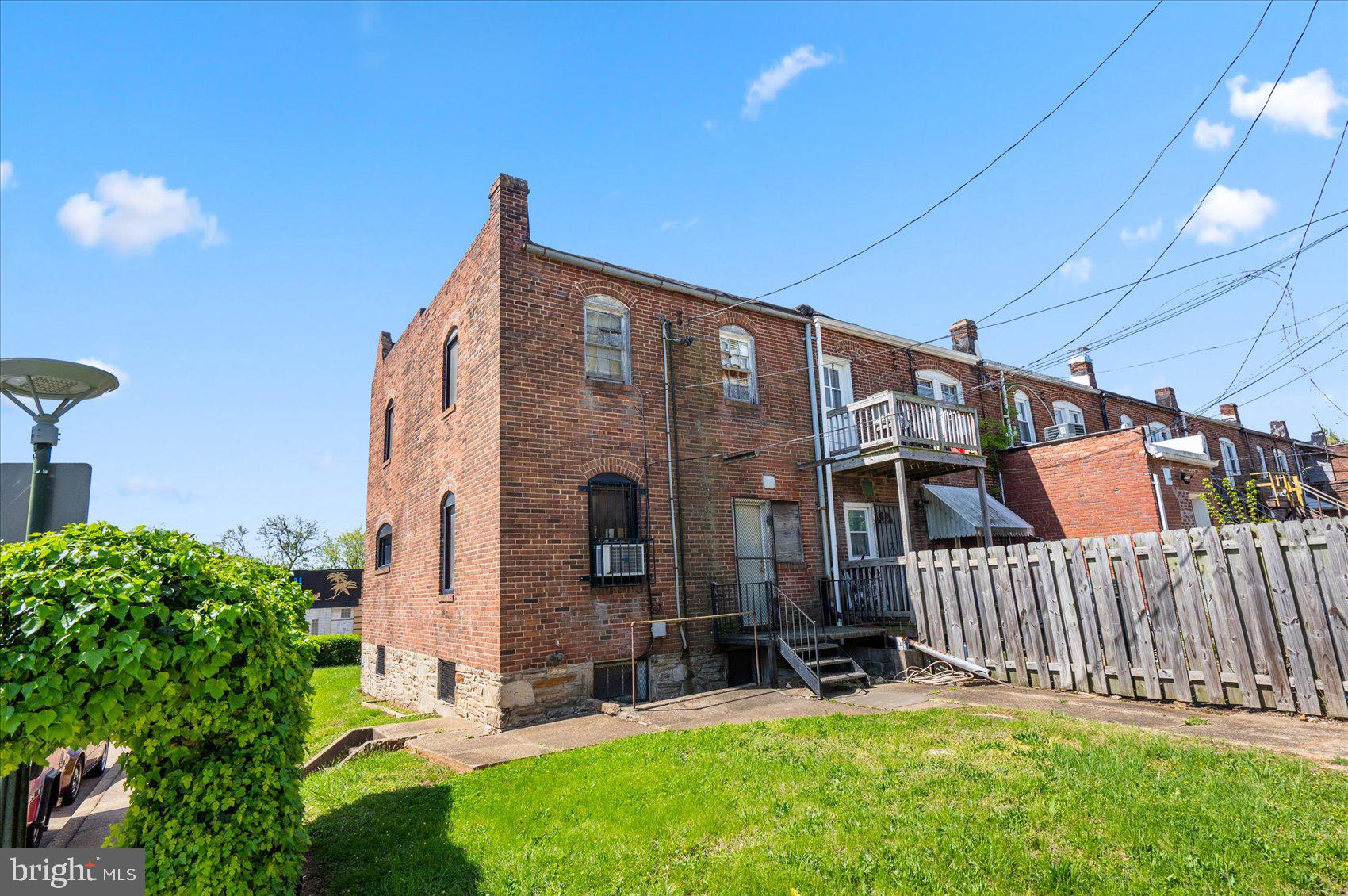 PARK HEIGHTS - Residential