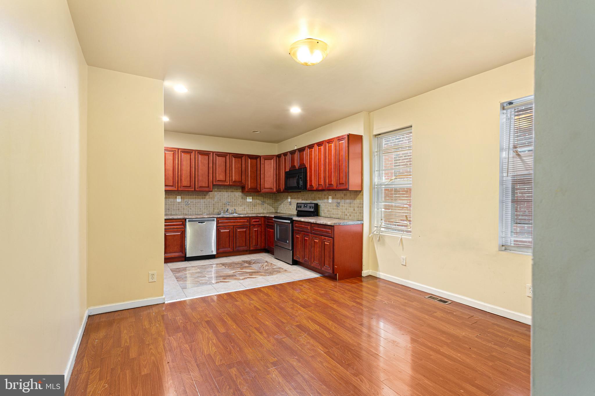 5446 WALNUT STREET 2ND FLOOR