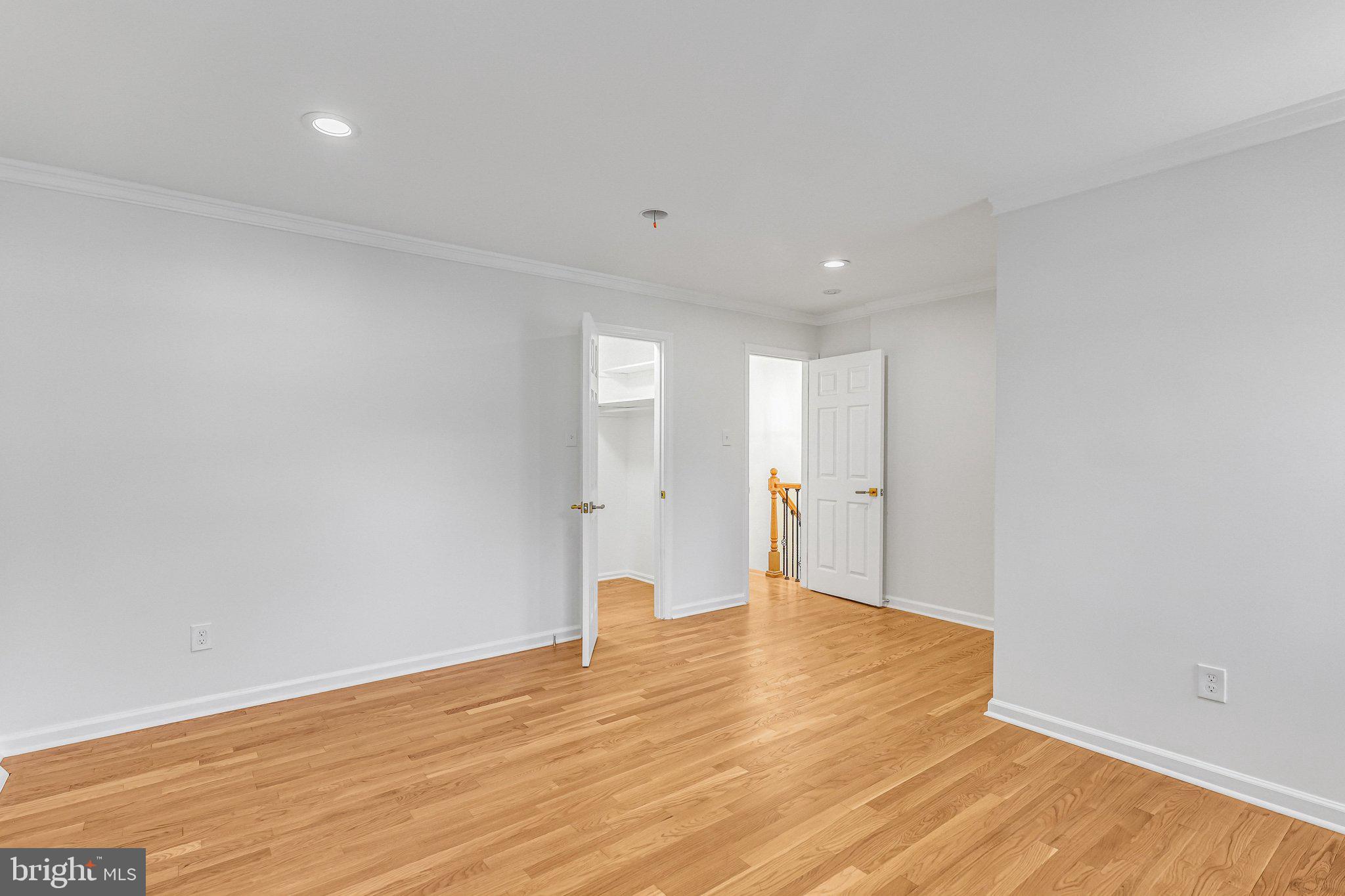 WAYSIDE - Residential