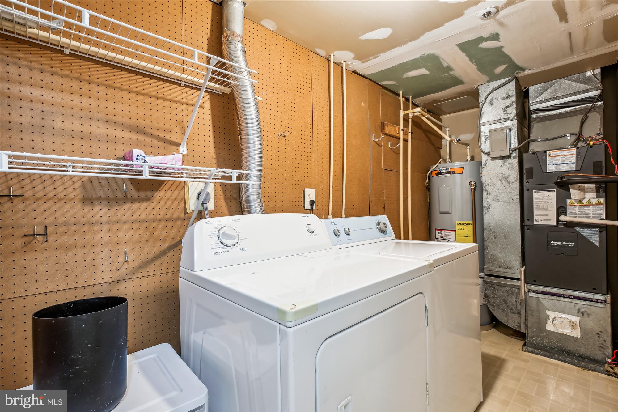 FOREST BROOKE - Residential Lease