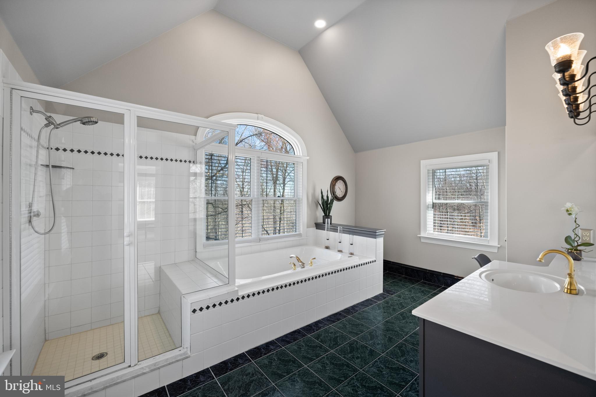 HEATHERWOOD - Residential