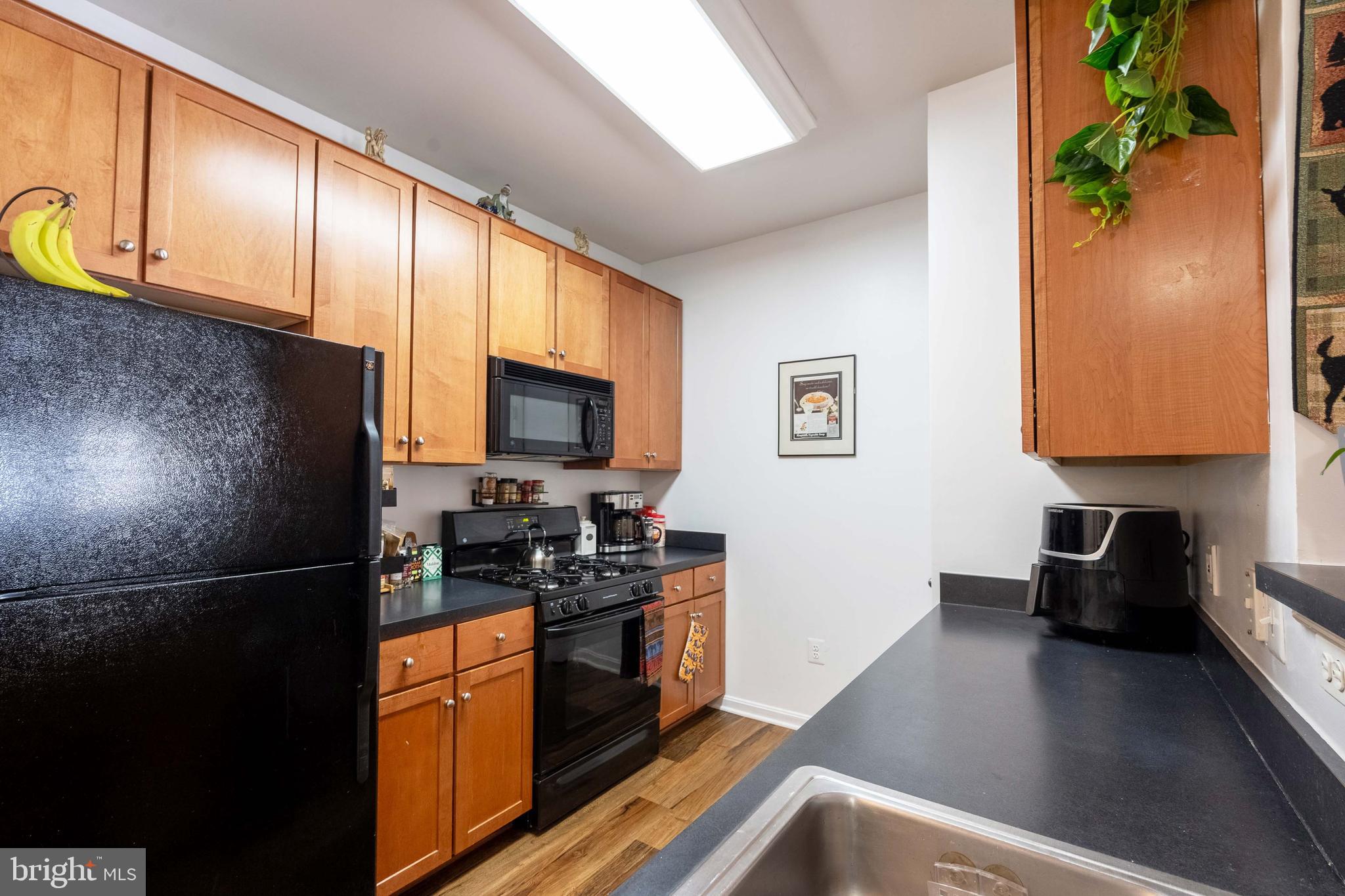 4860 EISENHOWER AVENUE 482