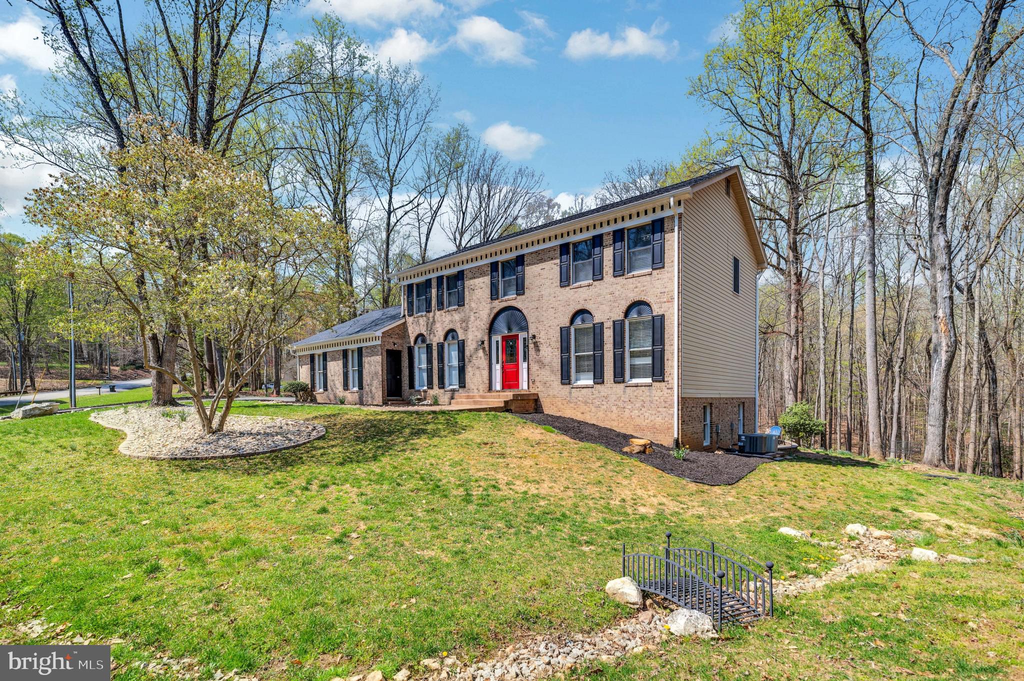 CANNON BLUFF - Residential