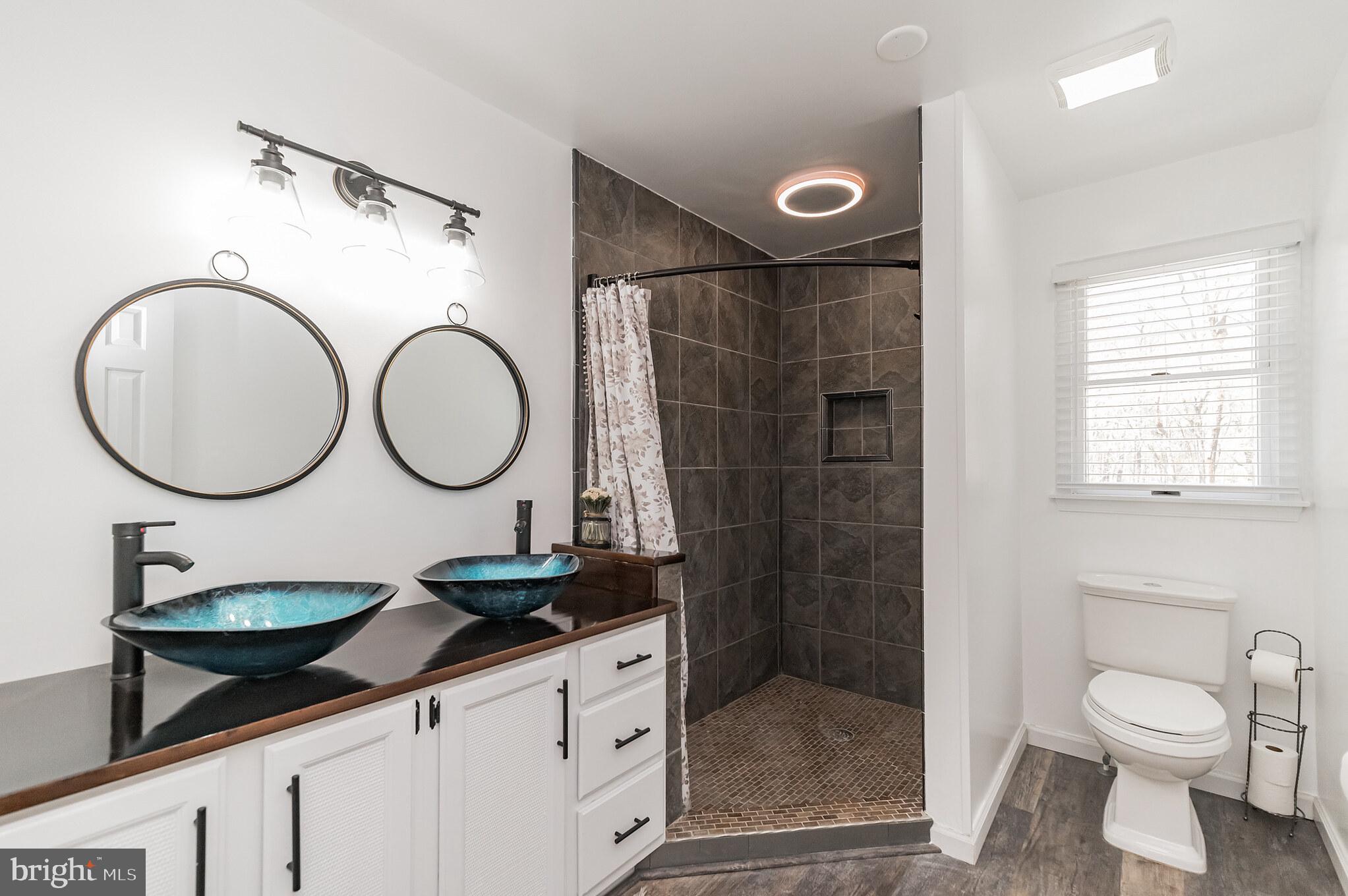 CANNON BLUFF - Residential