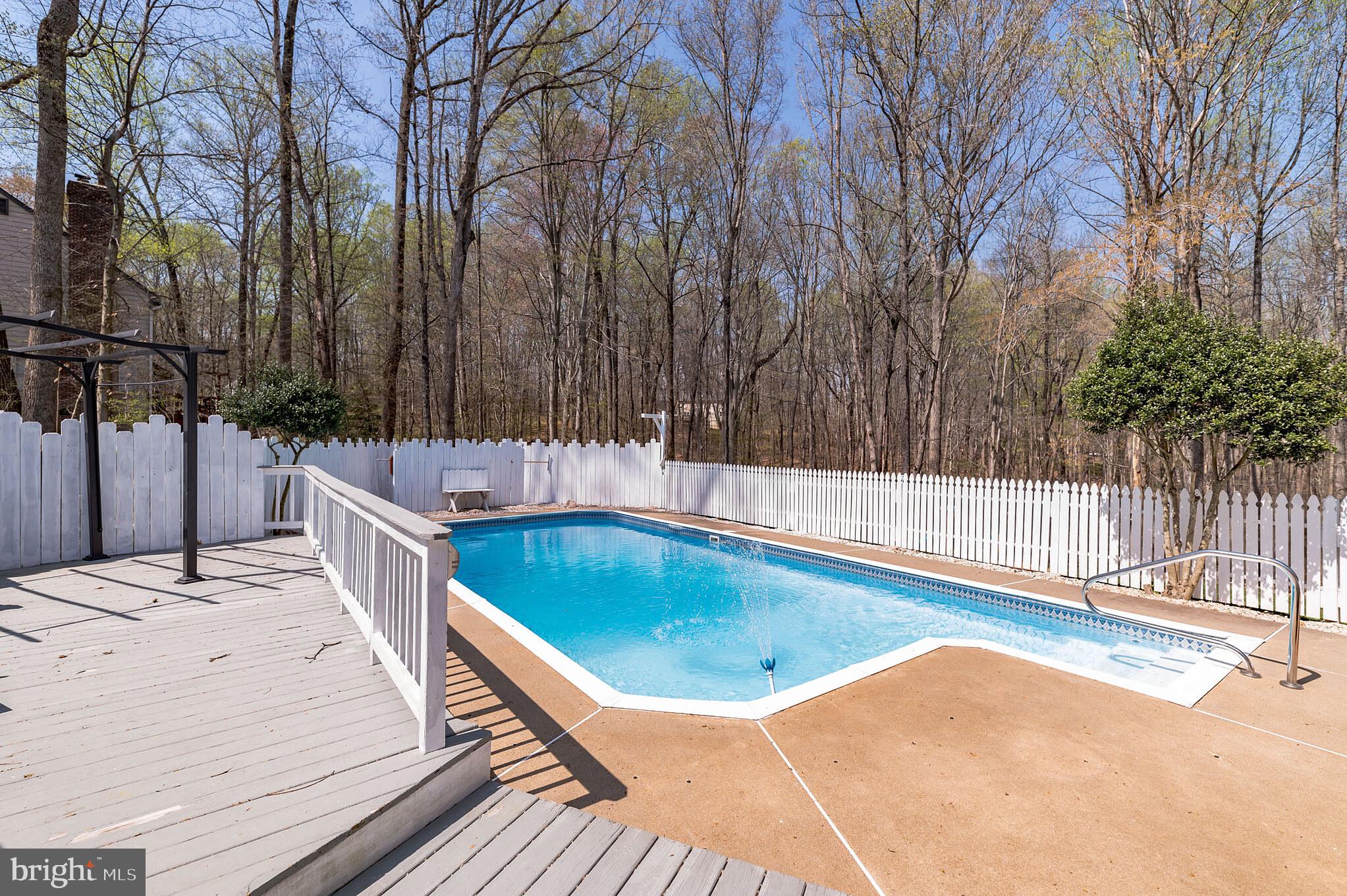 CANNON BLUFF - Residential