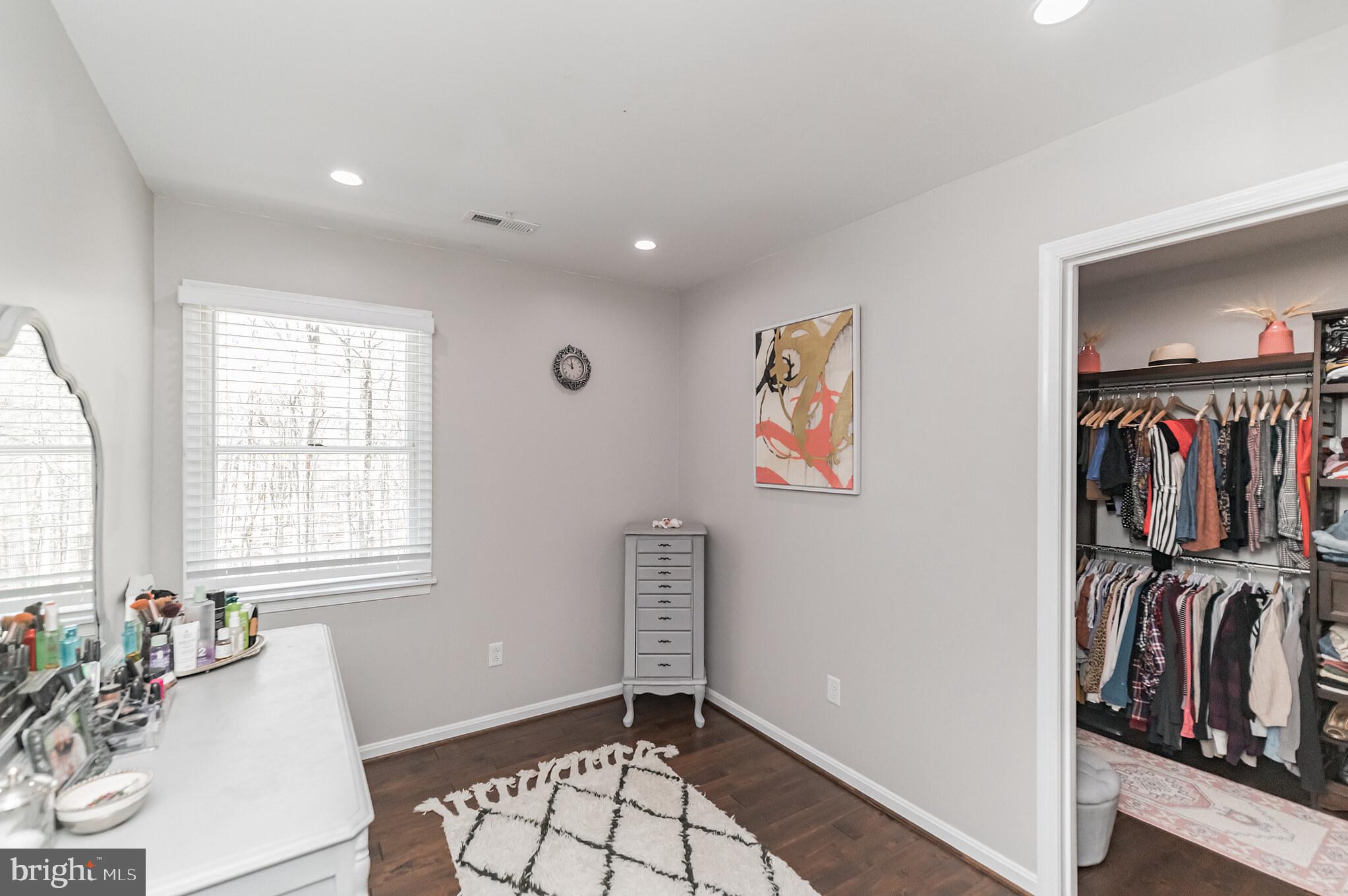 CANNON BLUFF - Residential