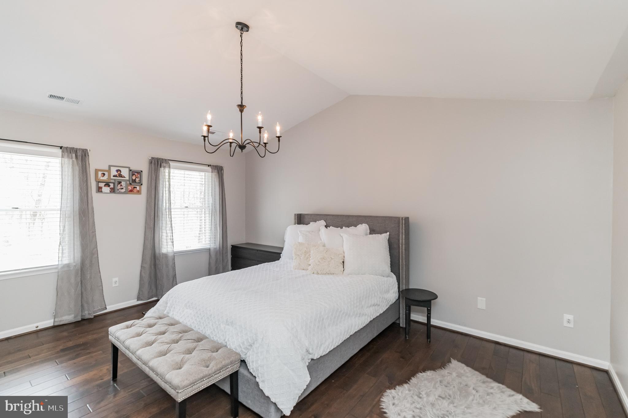 CANNON BLUFF - Residential