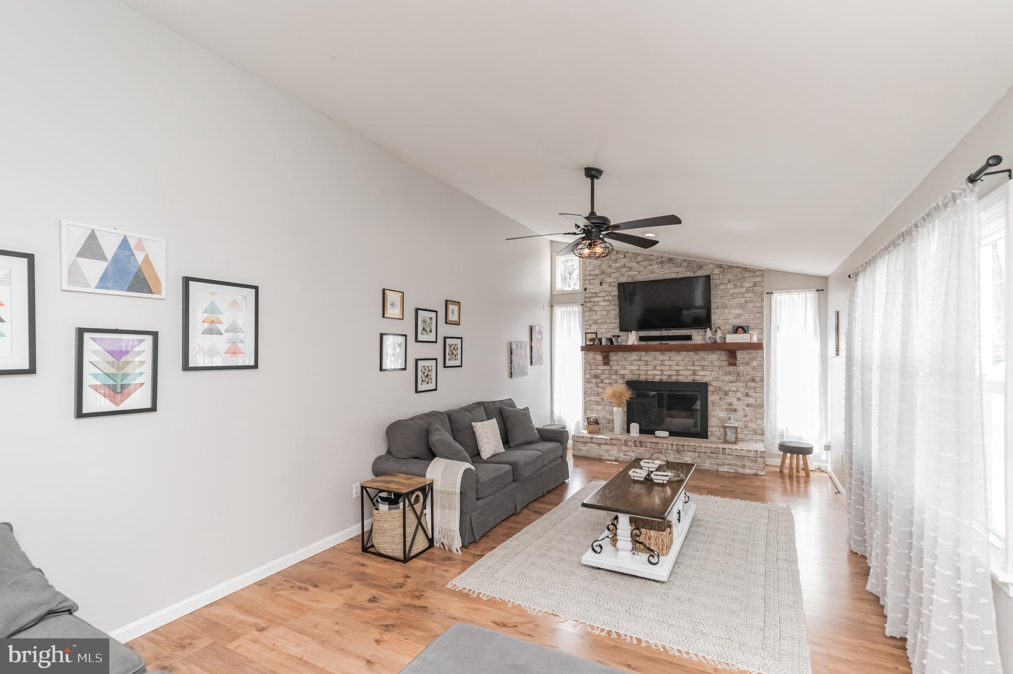 CANNON BLUFF - Residential