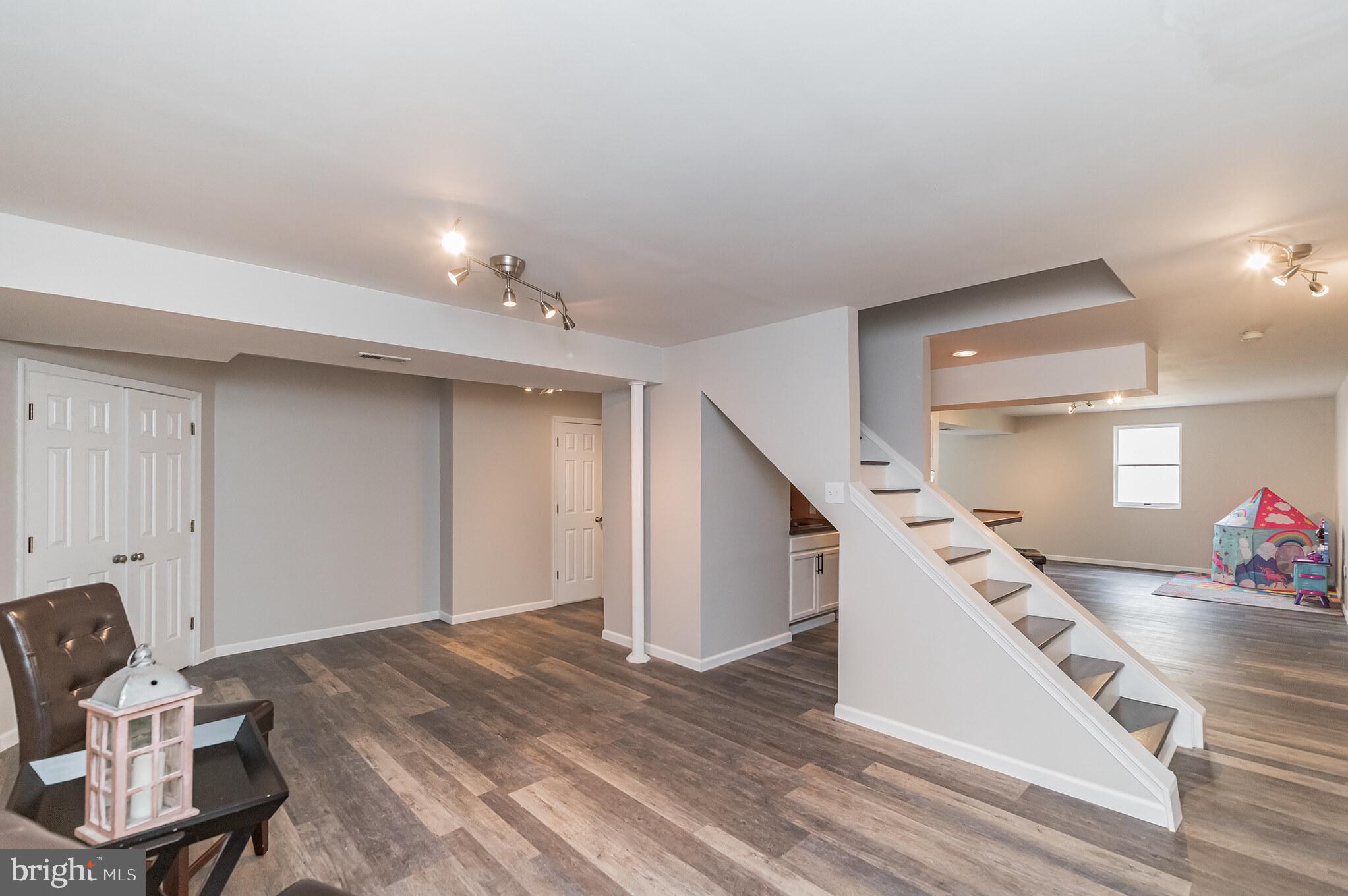 CANNON BLUFF - Residential