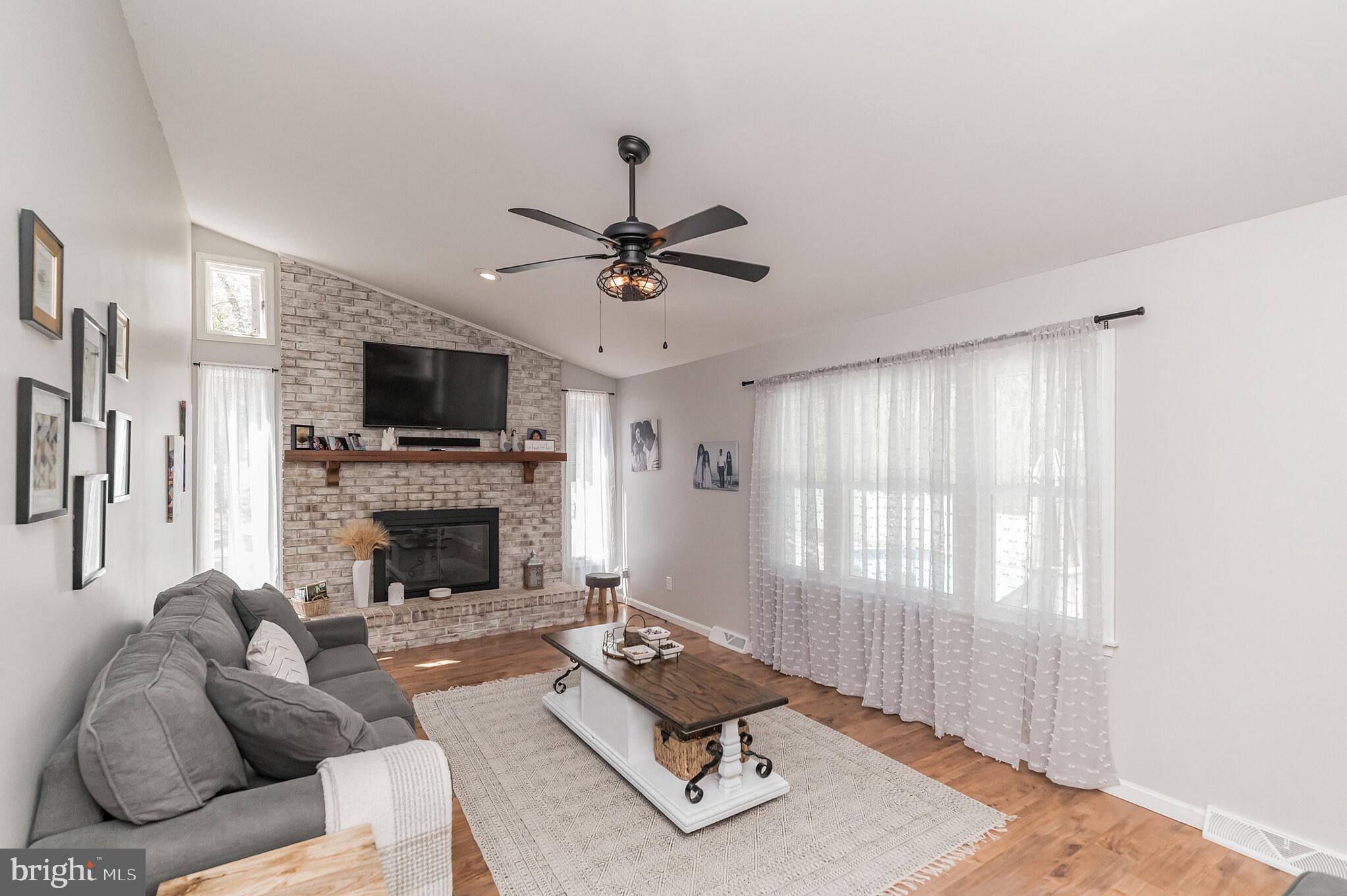 CANNON BLUFF - Residential