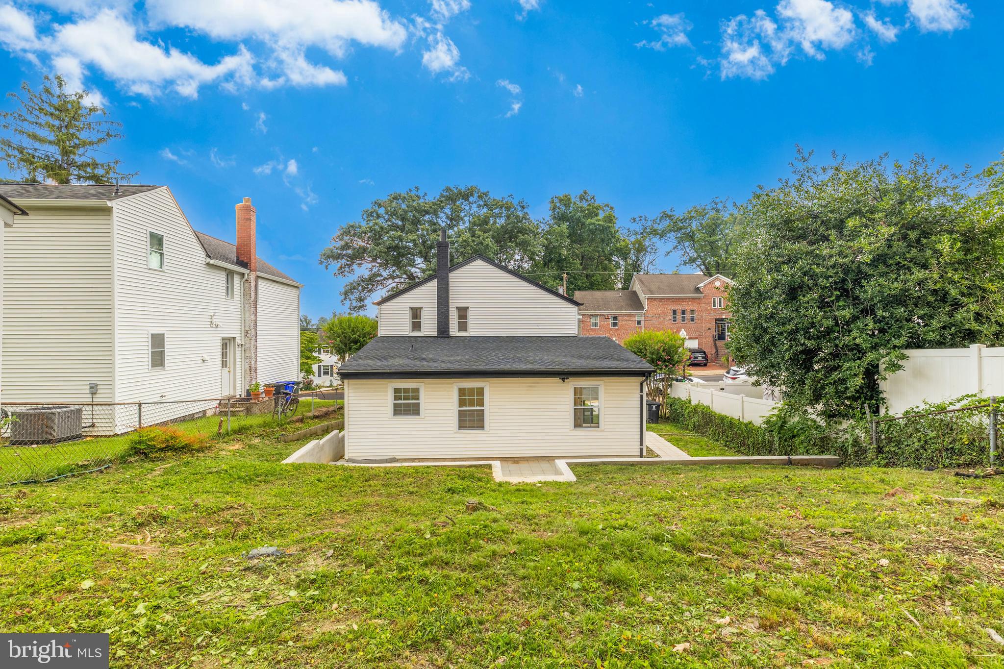 COLUMBIA FOREST - Residential