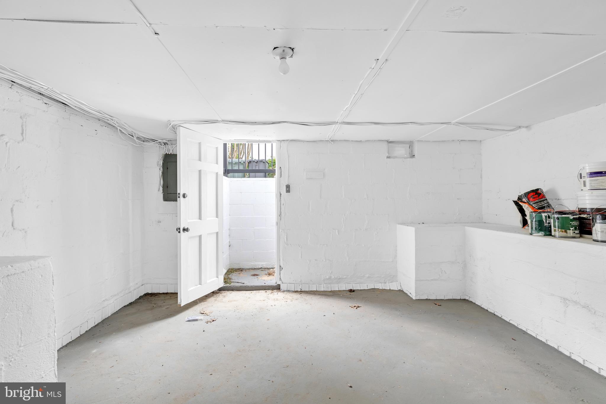 COLUMBIA FOREST - Residential