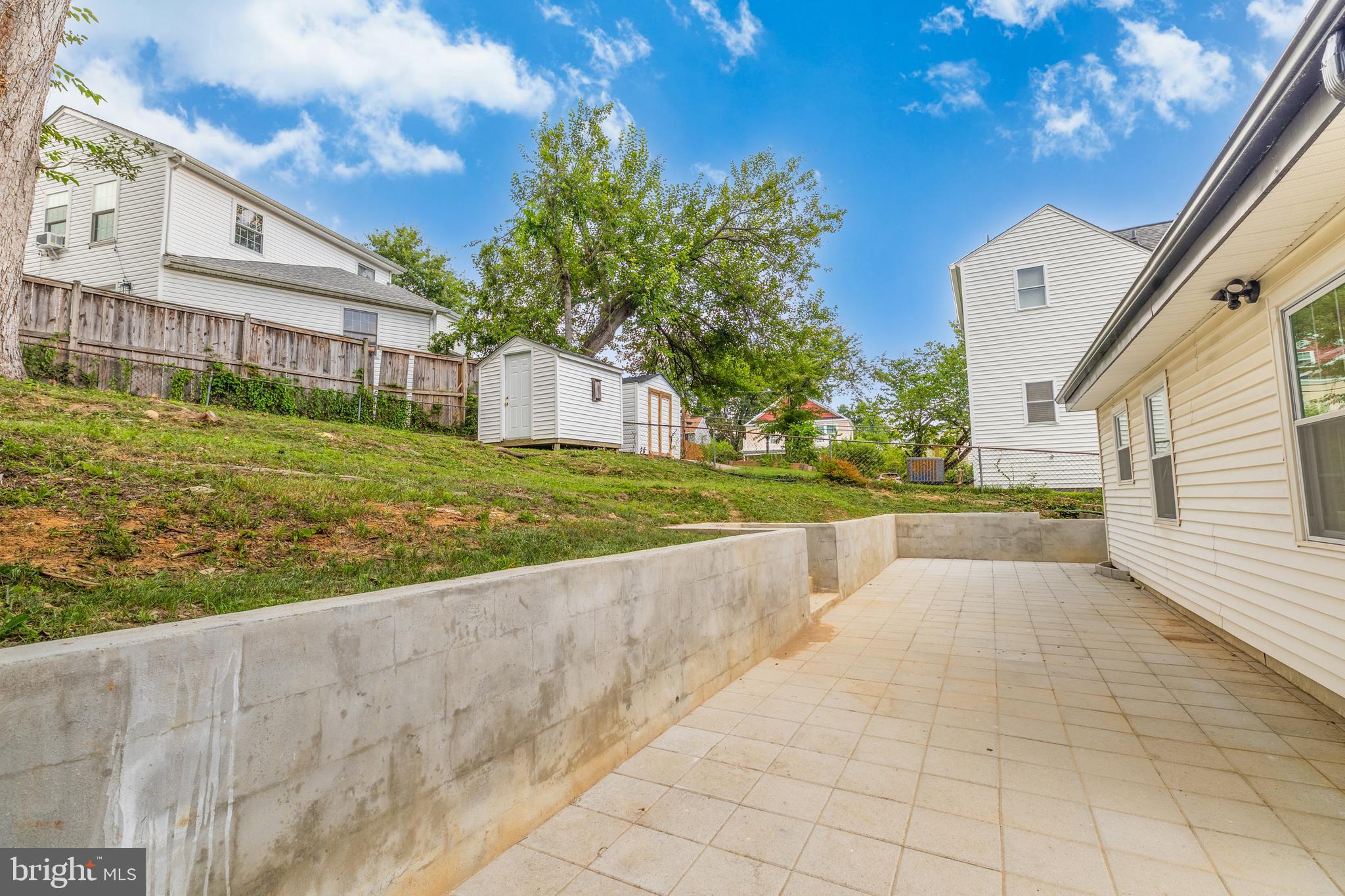 COLUMBIA FOREST - Residential