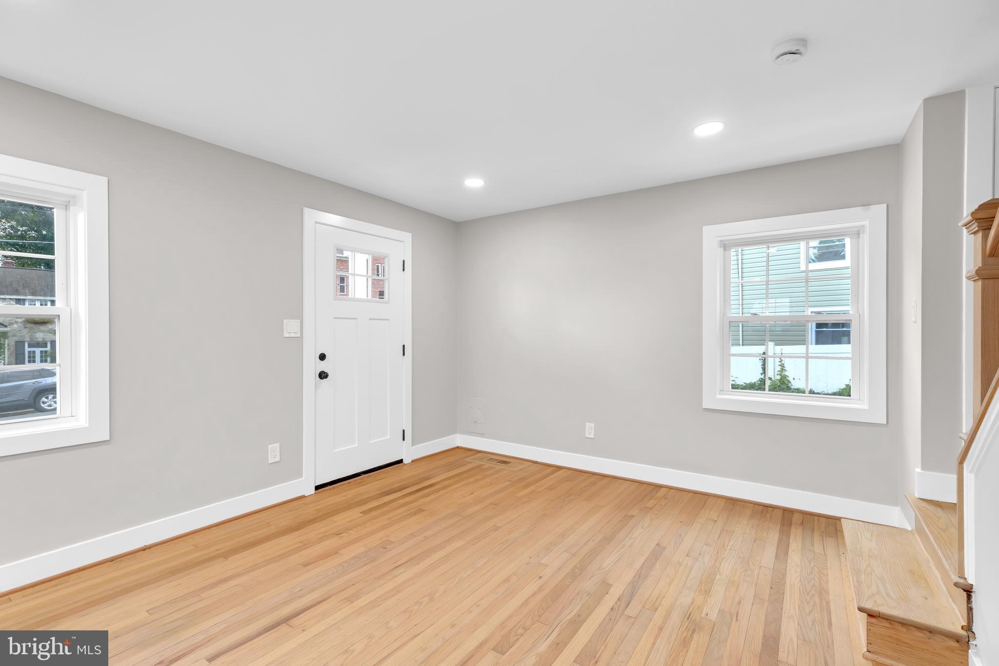 COLUMBIA FOREST - Residential