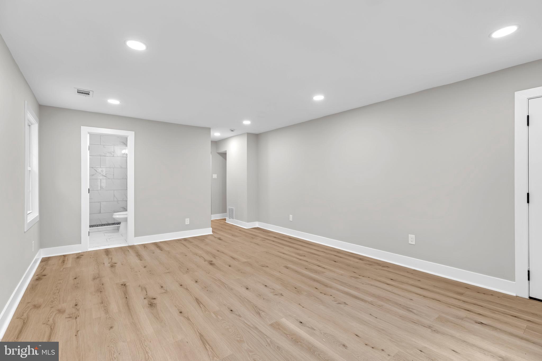 COLUMBIA FOREST - Residential