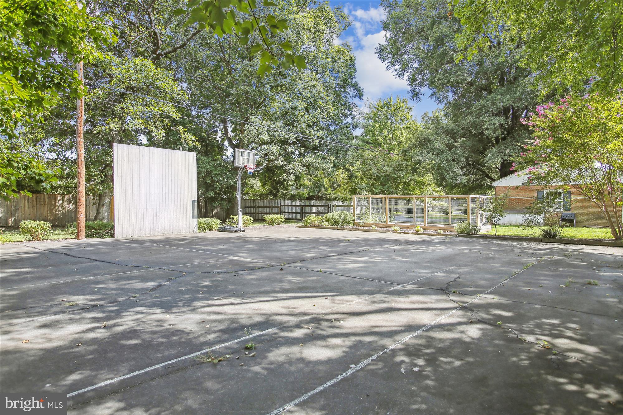 MAPLE HEIGHTS - Residential