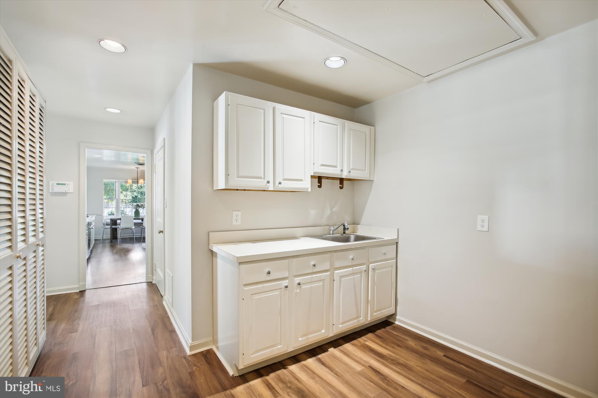 MAPLE HEIGHTS - Residential