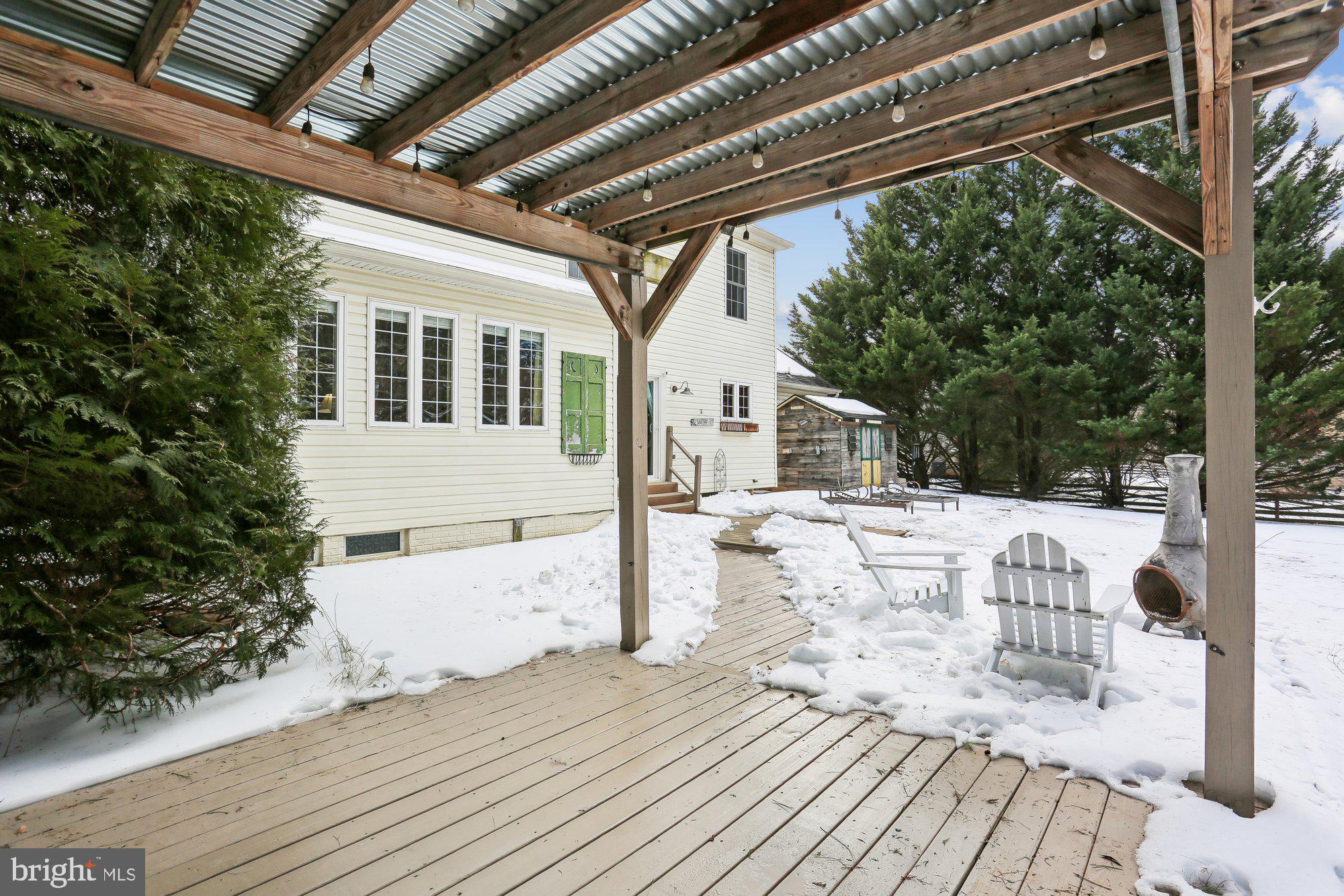 WINDSOR KNOLLS - Residential