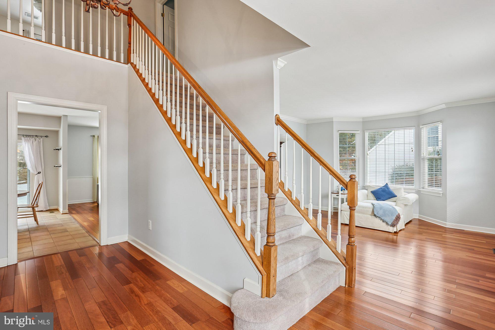 WINDSOR KNOLLS - Residential