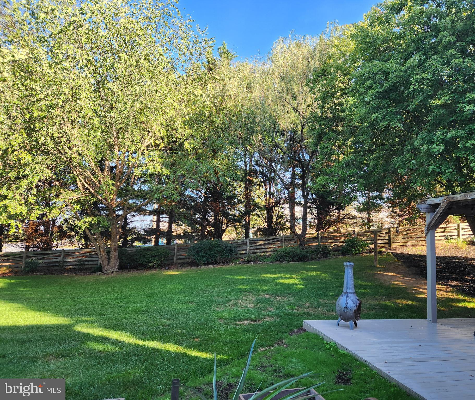 WINDSOR KNOLLS - Residential